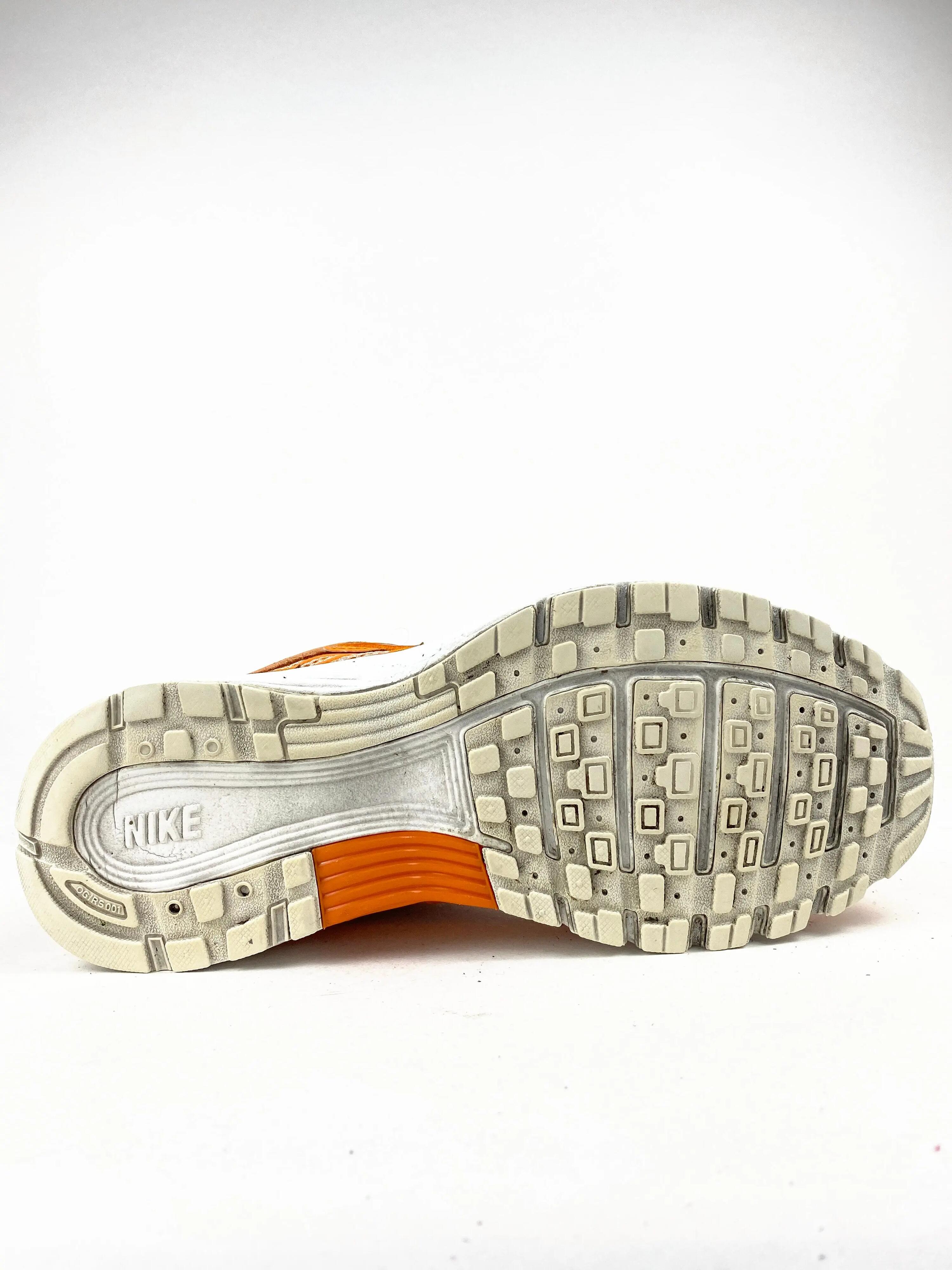 Reconditionné NIKE Baskets Homme, P-6000, Orange Très Bon État 2/4
