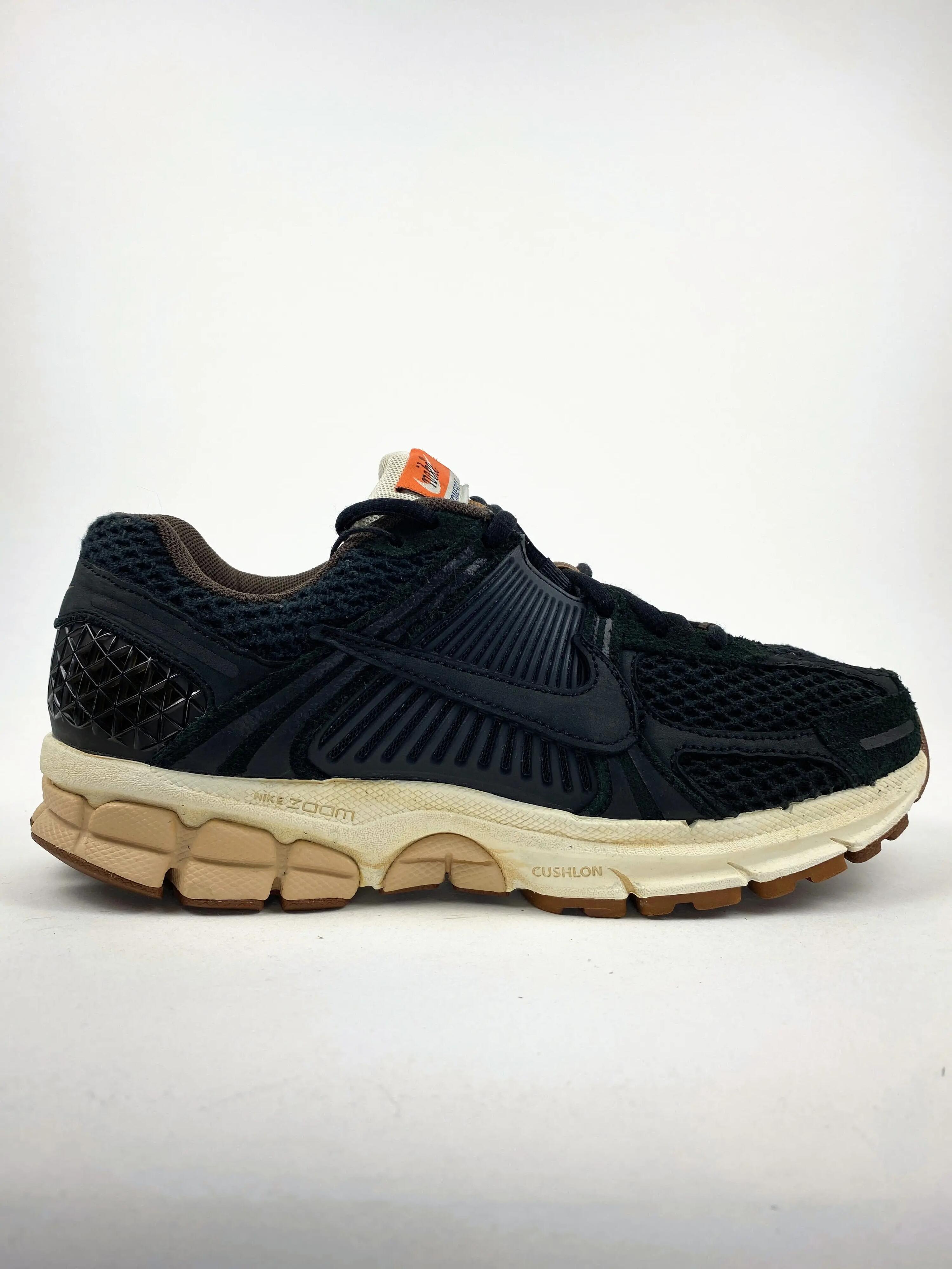 NIKE picture