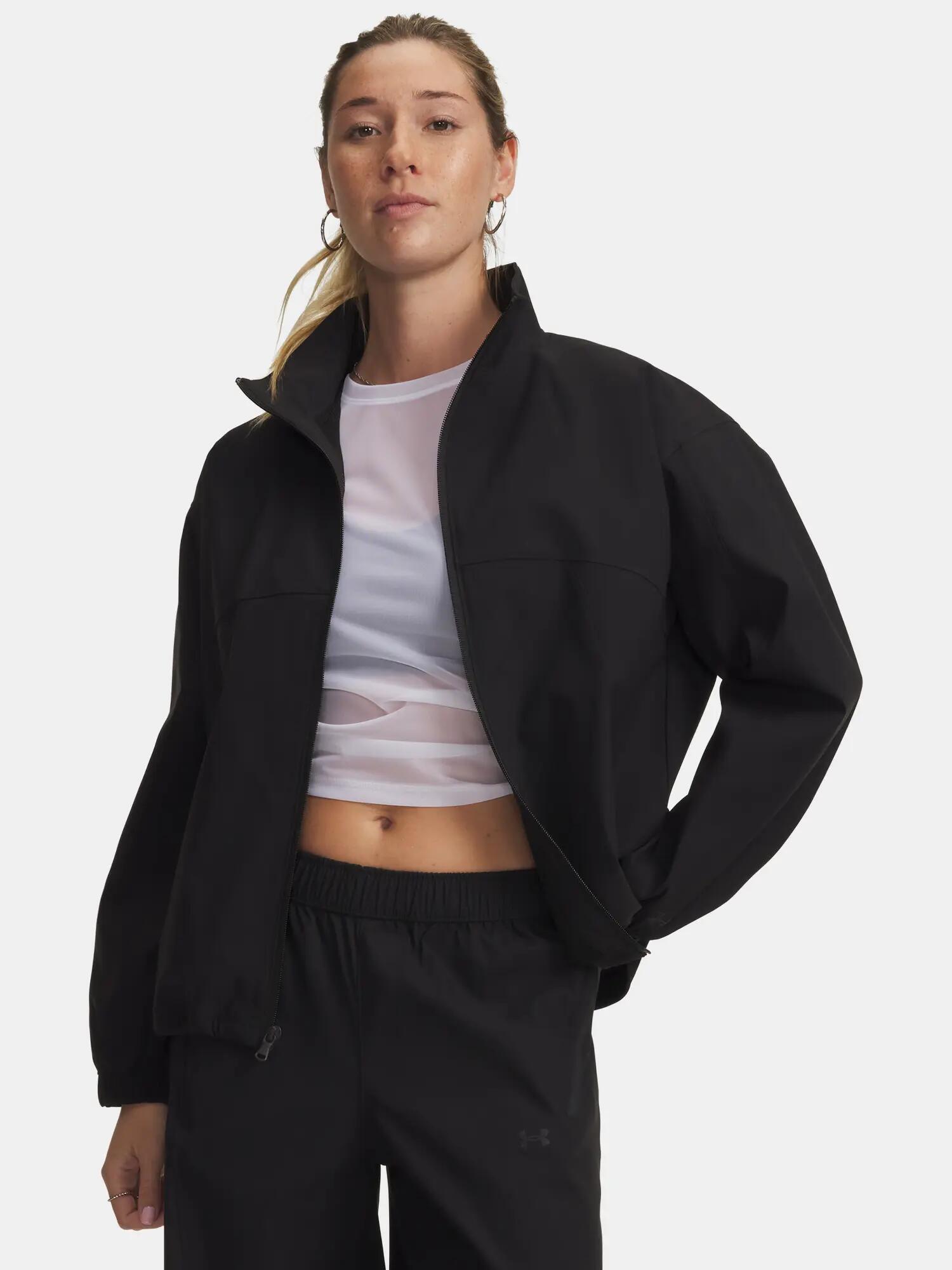 UNDER ARMOUR picture