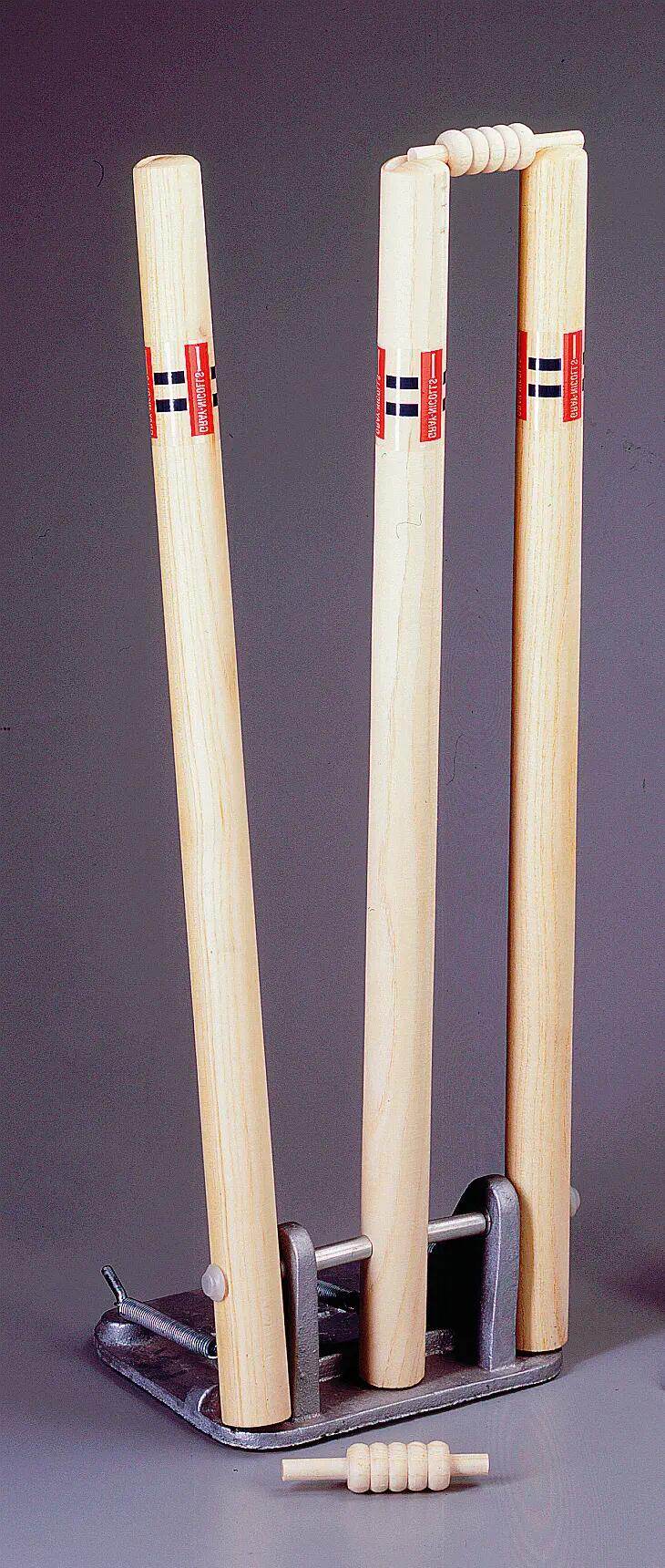 GRAY-NICOLLS picture
