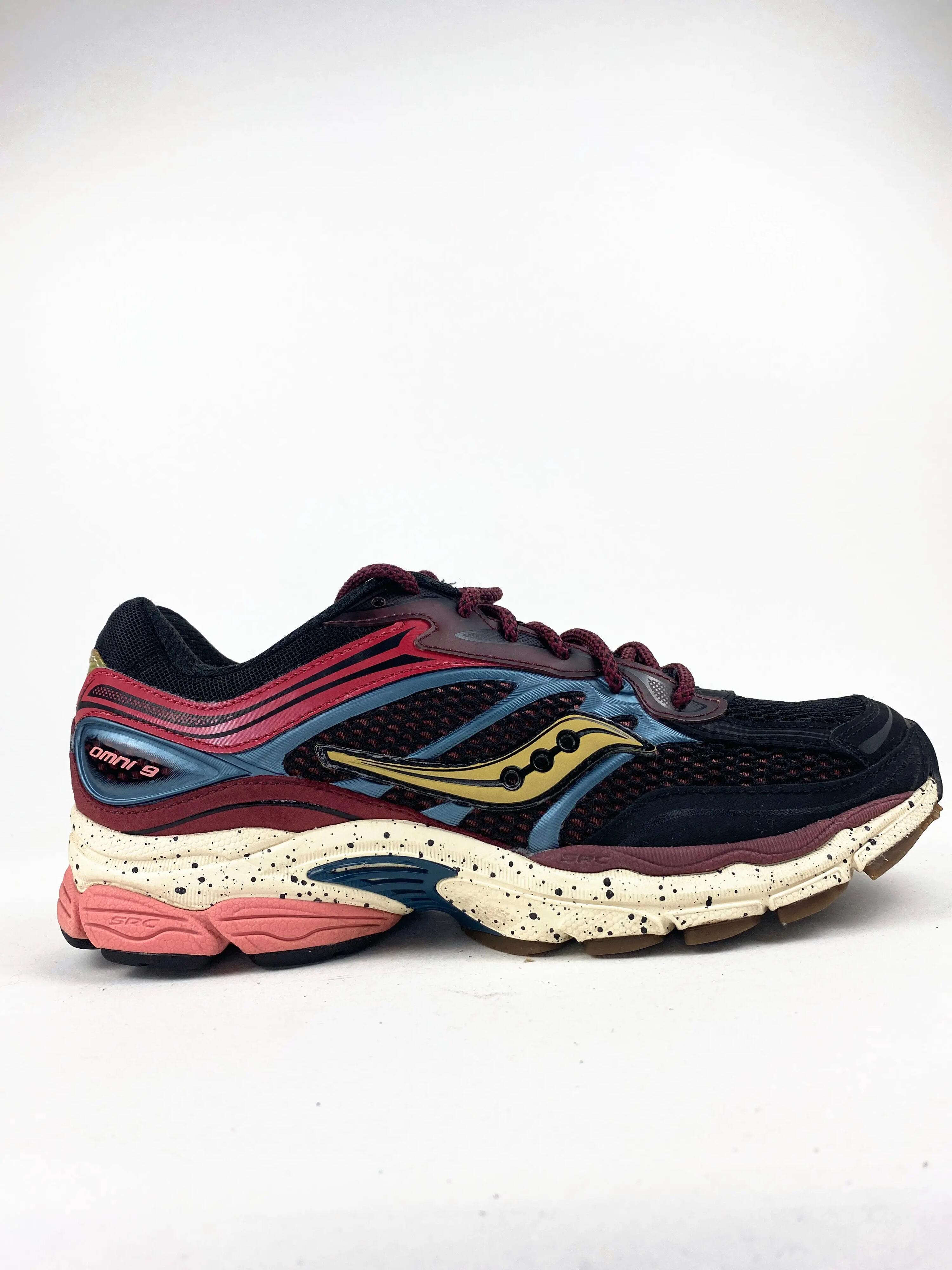 Reconditionné SAUCONY Baskets Homme, ProGrid Omni 9, Marron Très Bon État 1/4