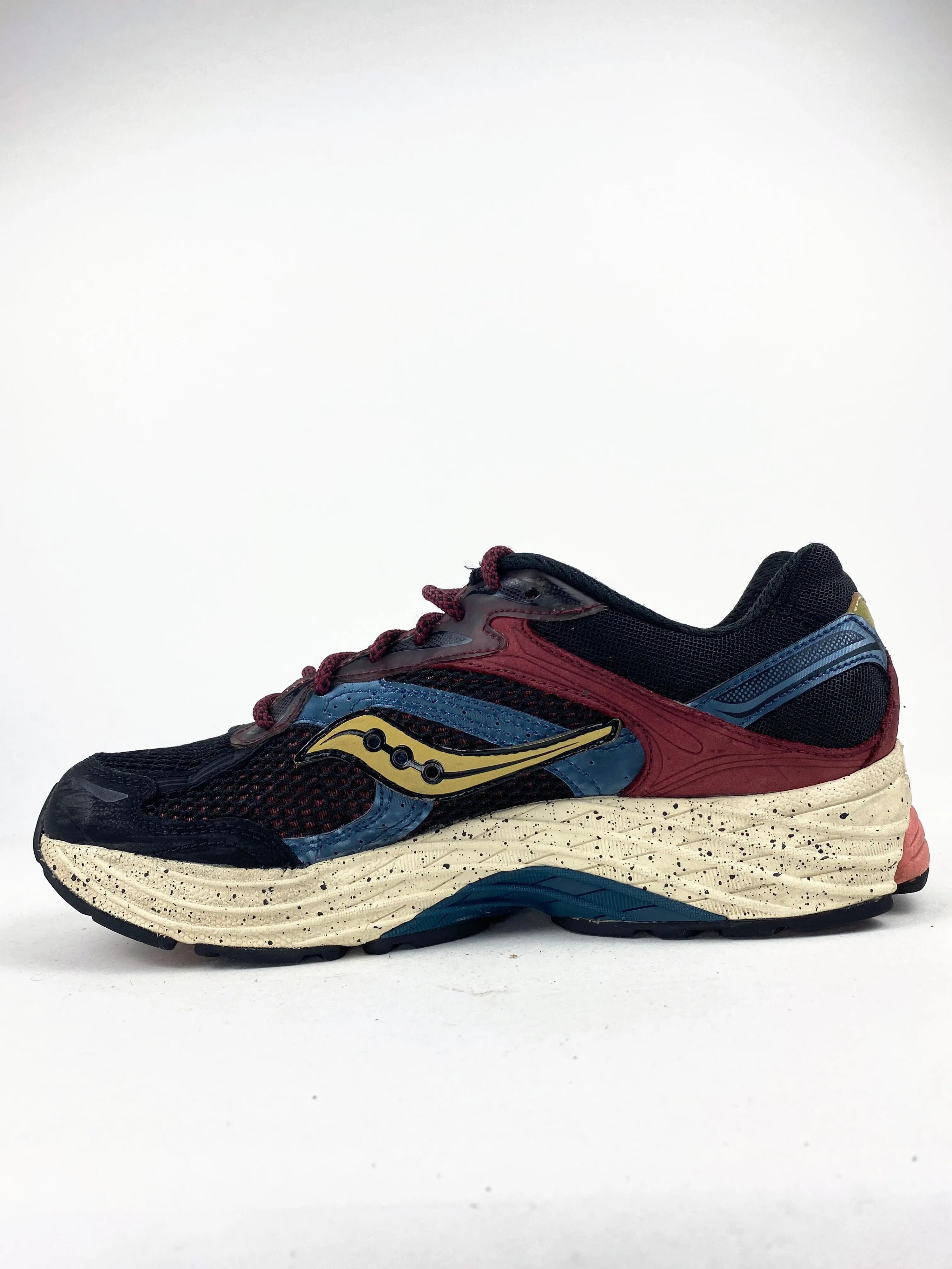 Reconditionné SAUCONY Baskets Homme, ProGrid Omni 9, Marron Très Bon État 4/4