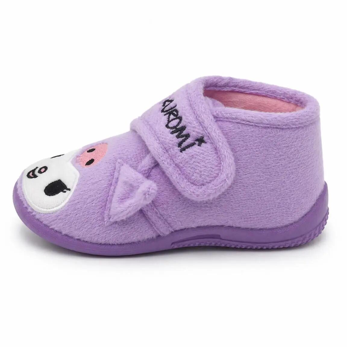 Zapatillas de Casa Media Bota Infantil Kuromi con Aplicaciones 3D Moradas 3/7