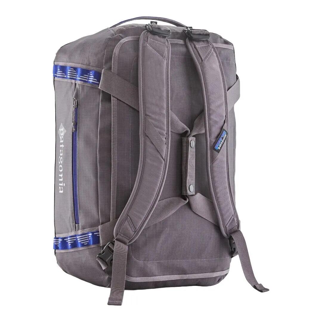 Bolsa Gris Patagonia Hole® Duffel 40L  Hut Tripper: May Grey con Base Acolchada 2/5