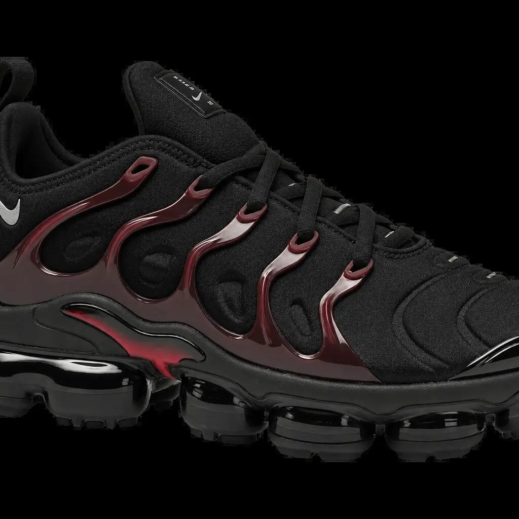 Herren - Laufschuhe - Sneaker - Nike Air VaporMax Plus - Schwarz/Noble Red