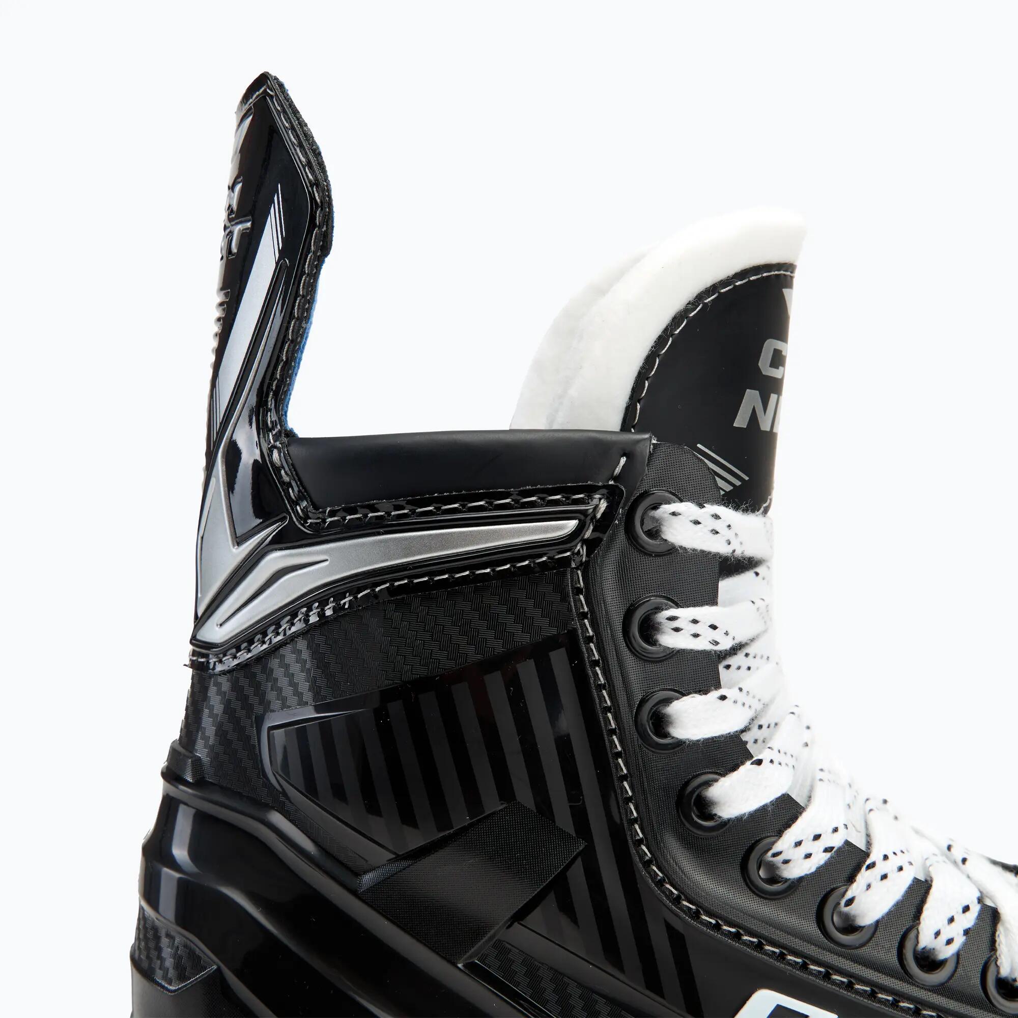 CCM Next Senior Regular noirs patins de hockey sur glace pour adultes 6/7