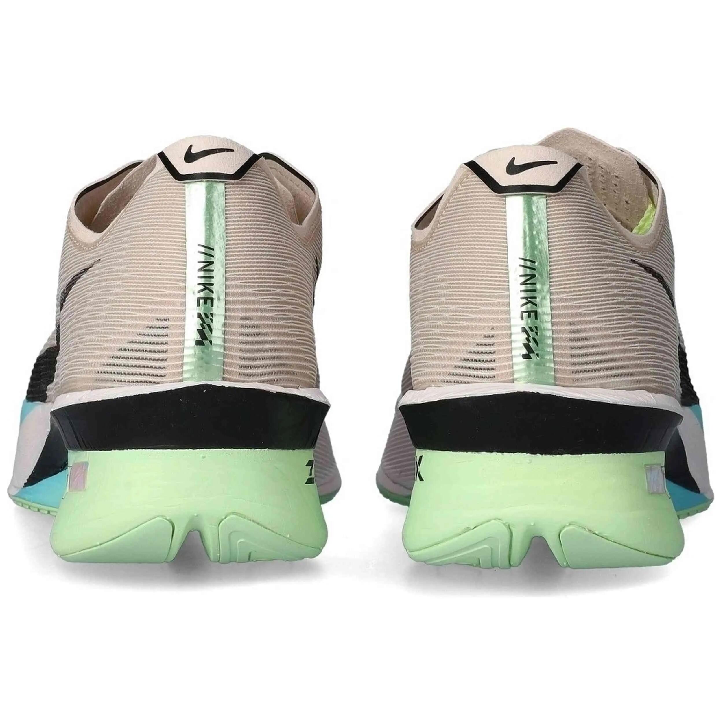 Sapatilhas Nike modelo ZoomX Vaporfly Next% 3 para mulheres 5/5