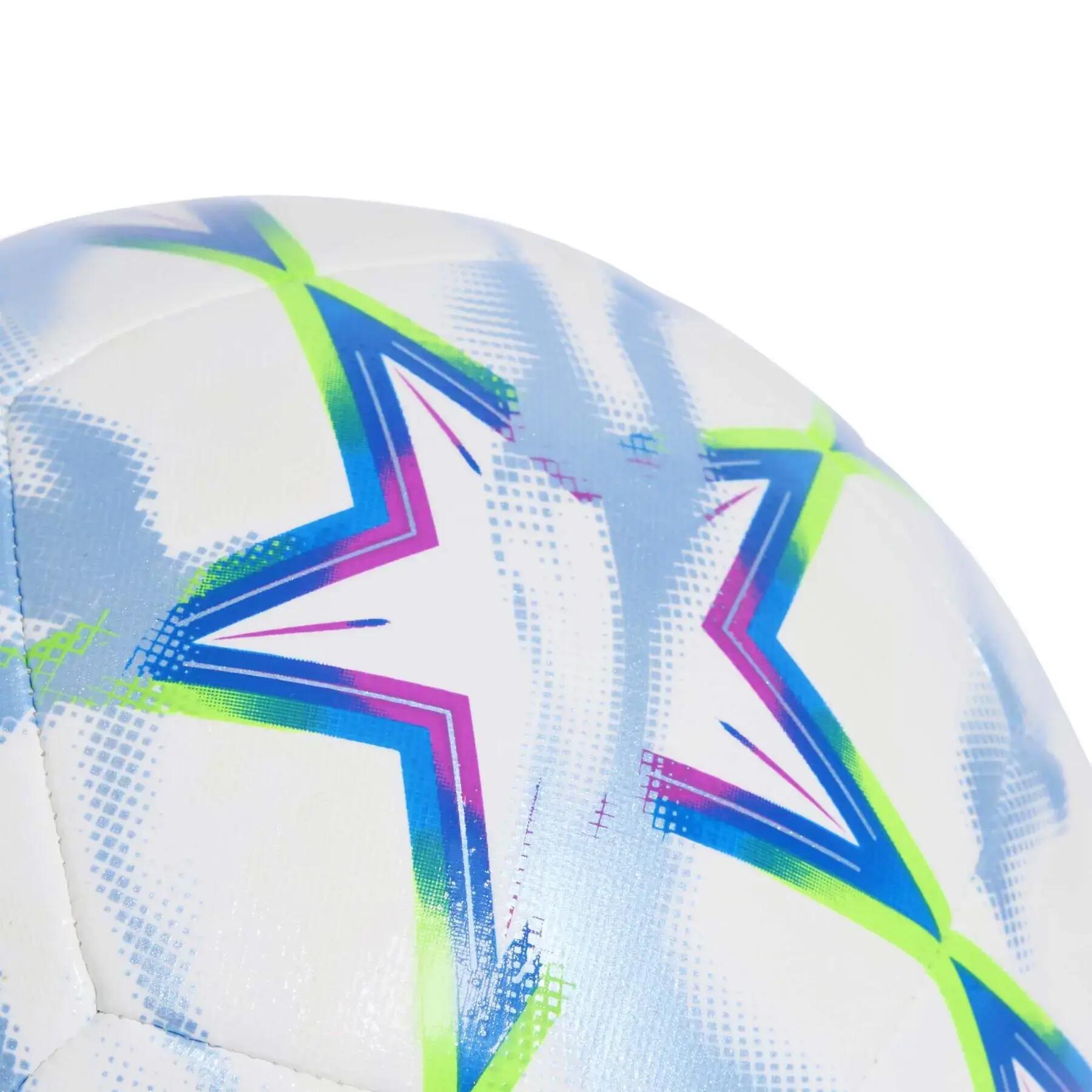 Ballon de football adidas UCL 4/7