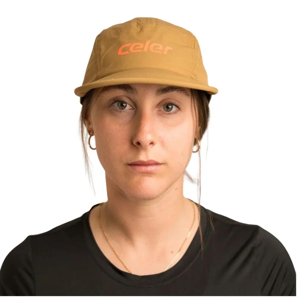 Gorra Running Unisex Microperforada Transpirable BETA Camel 2/8