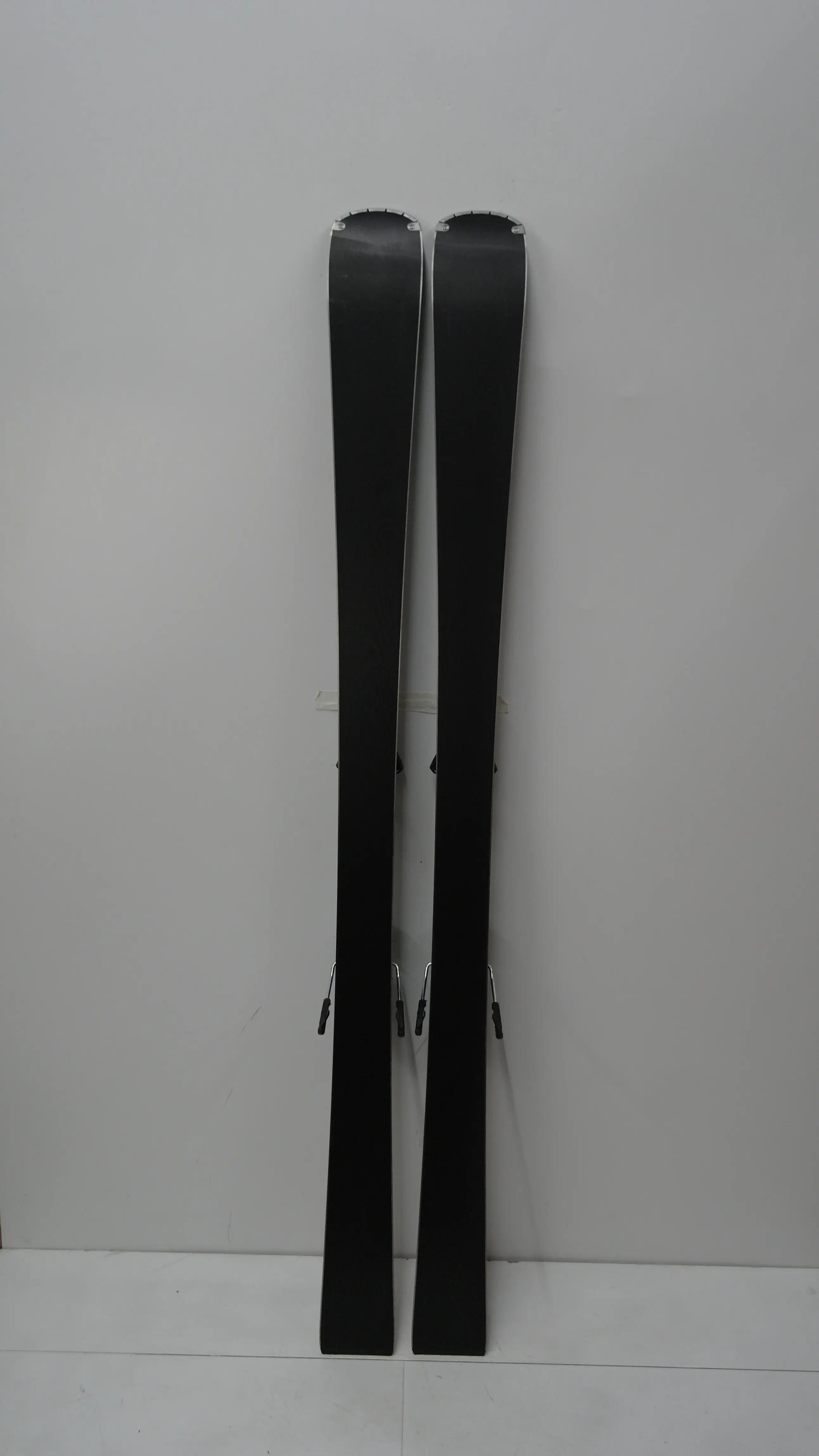 2ND Life - Sjezdové lyže Salomon S-Max N°8 R 4/4