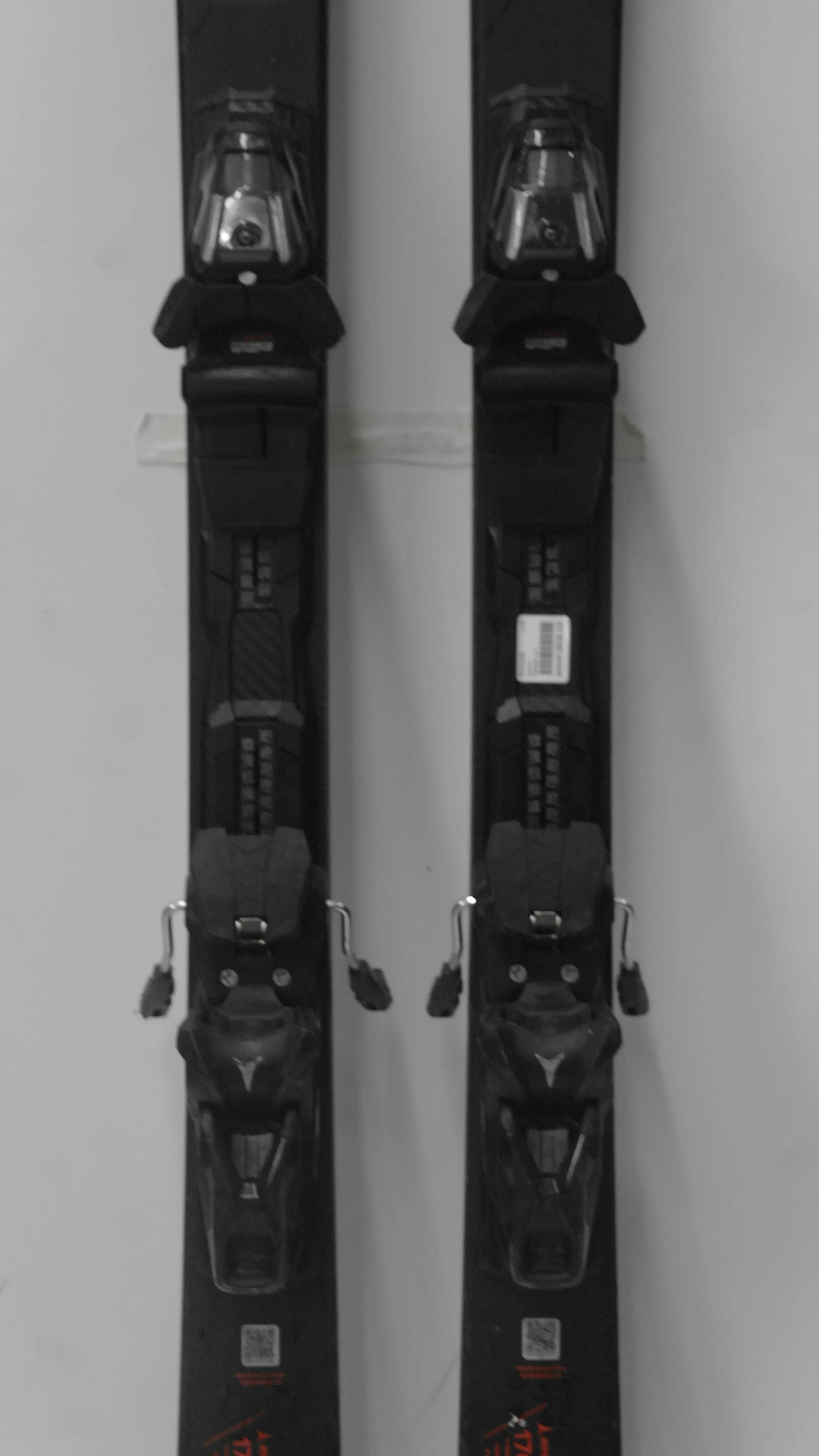2ND Life - Sjezdové lyže Atomic Redster X7i Revoshock C 3/5