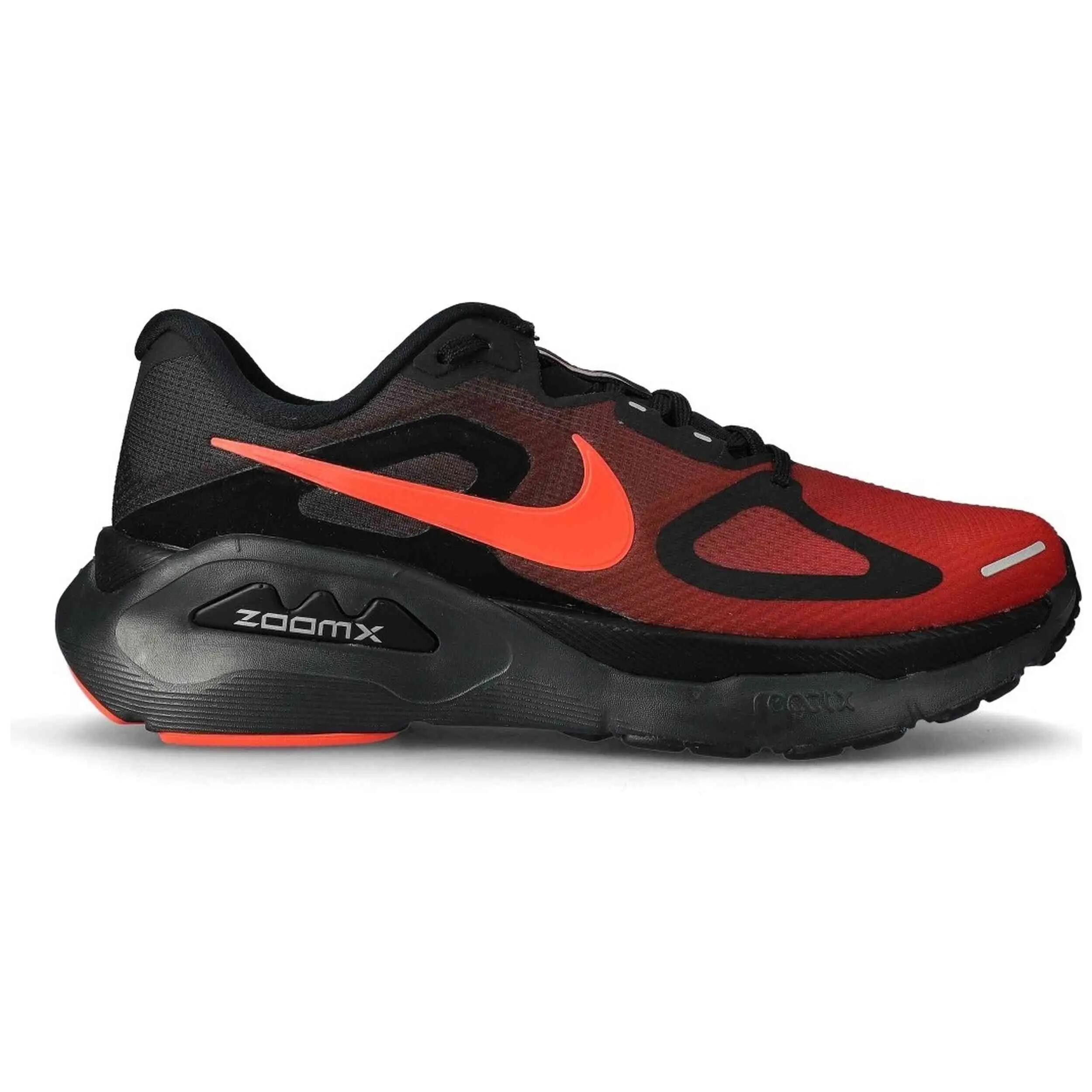 Zapatillas Nike modelo Structure Plus "Black/University Red" para hombre 2/5