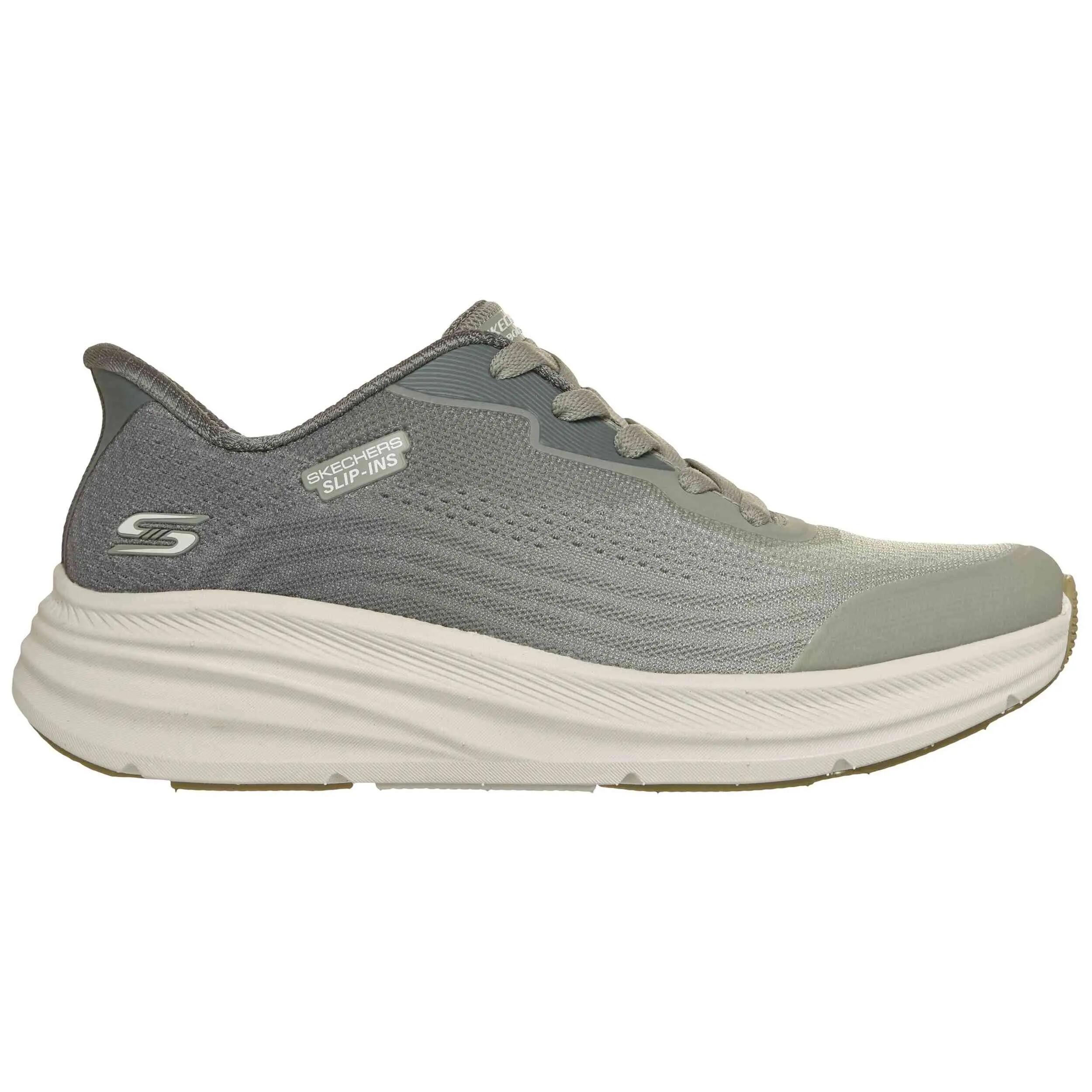 SKECHERS picture