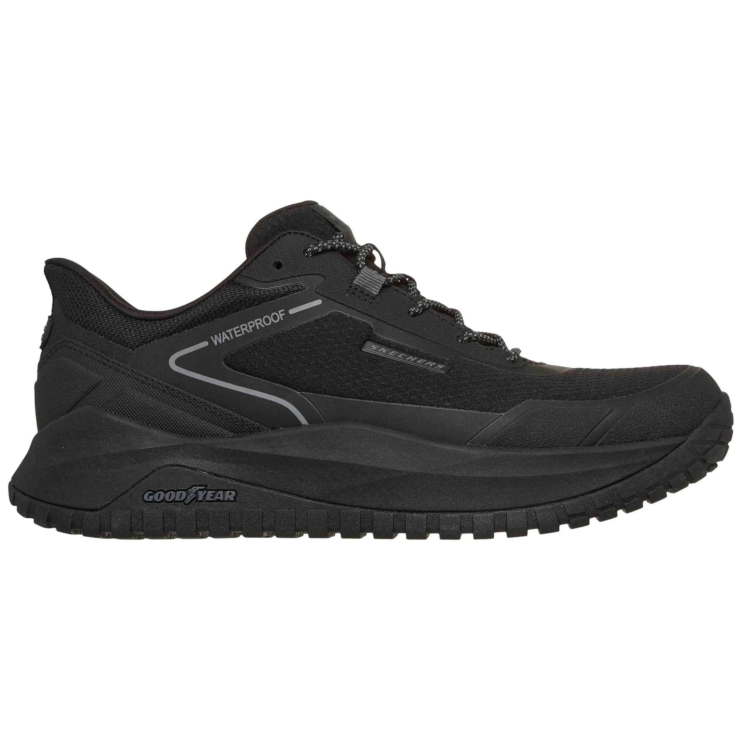 SKECHERS picture