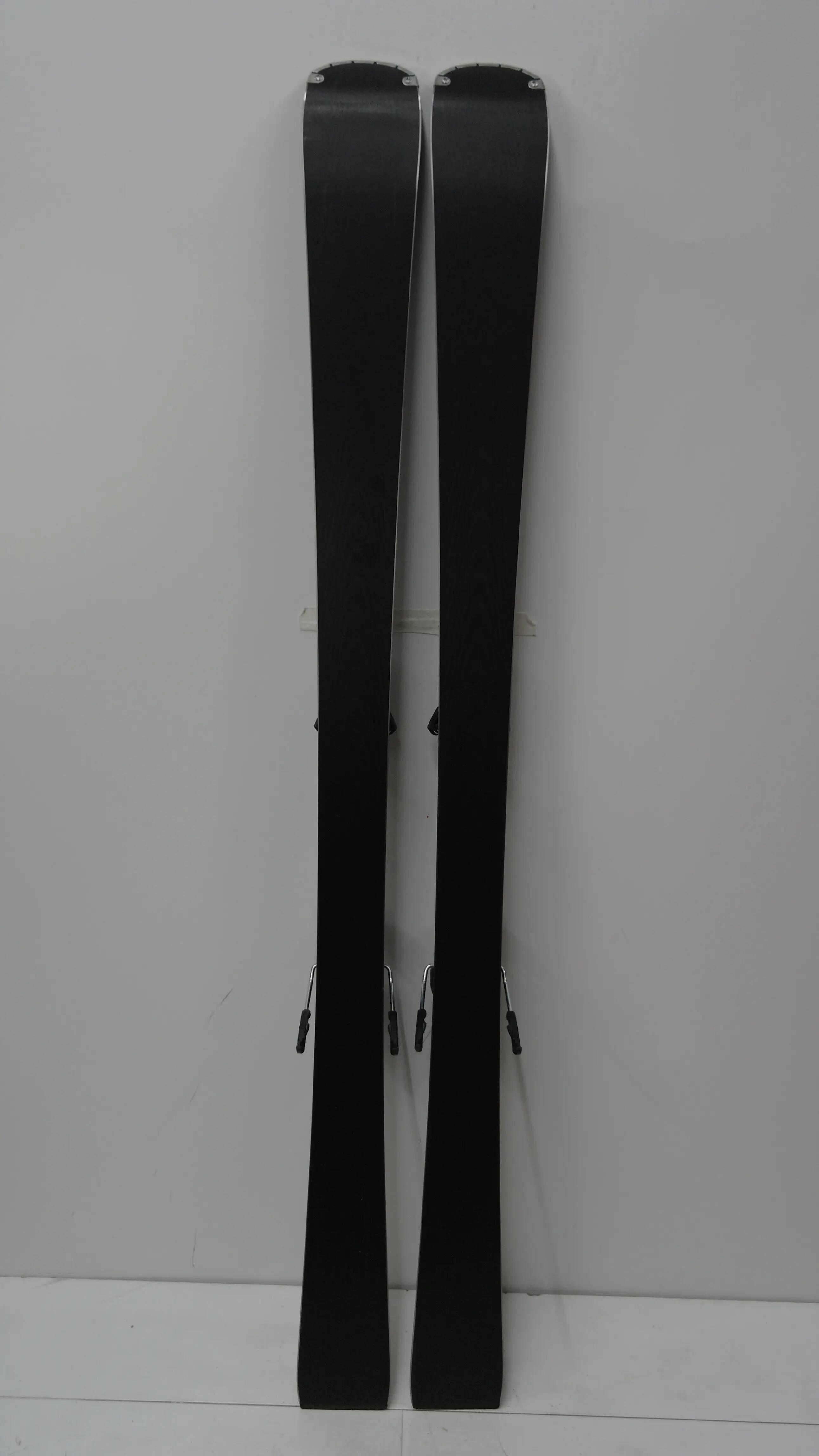 2ND Life - Sjezdové lyže Salomon S-Max N°8 5/5