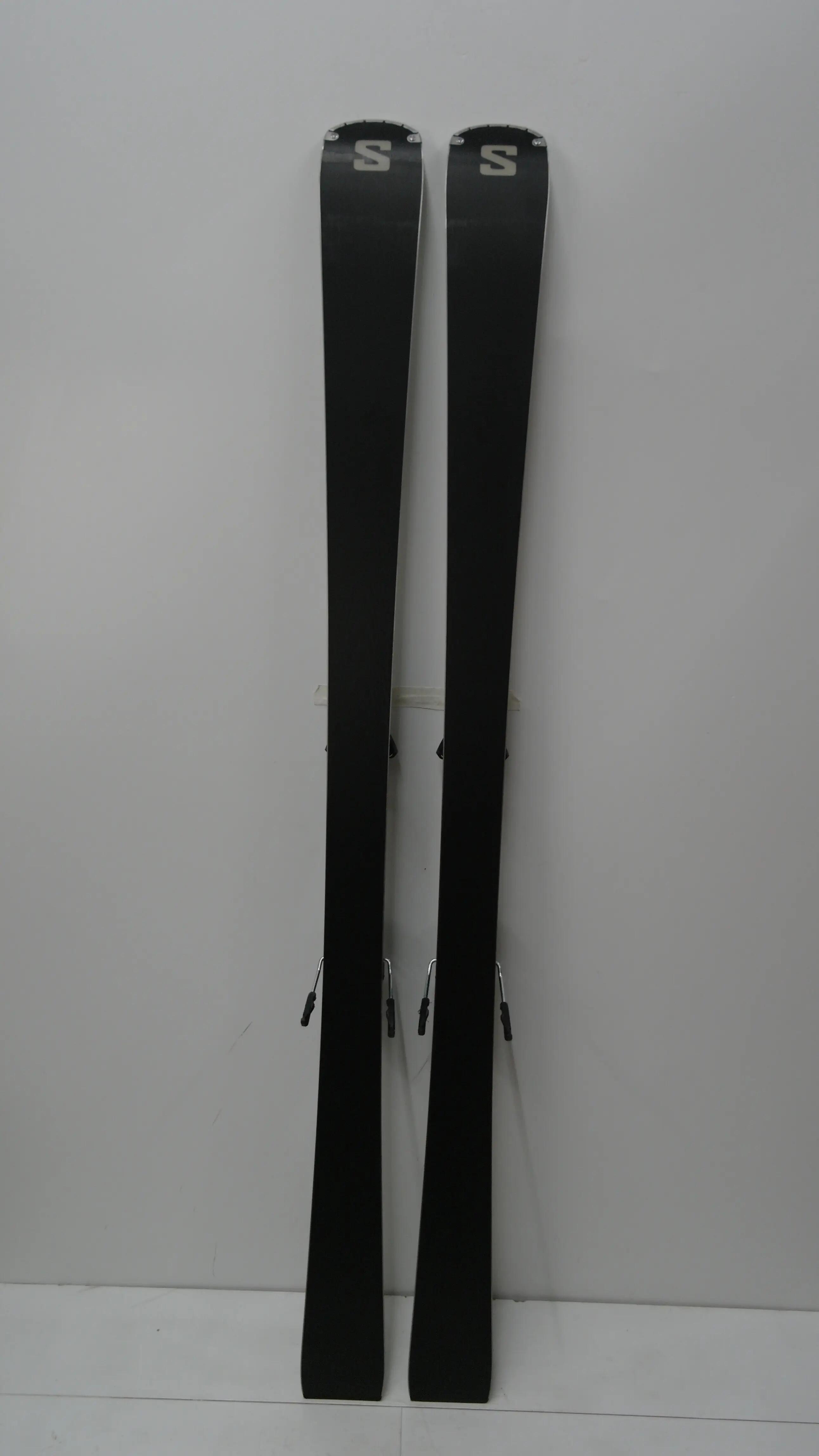 2ND Life - Sjezdové lyže Salomon S-Max N°10 5/5