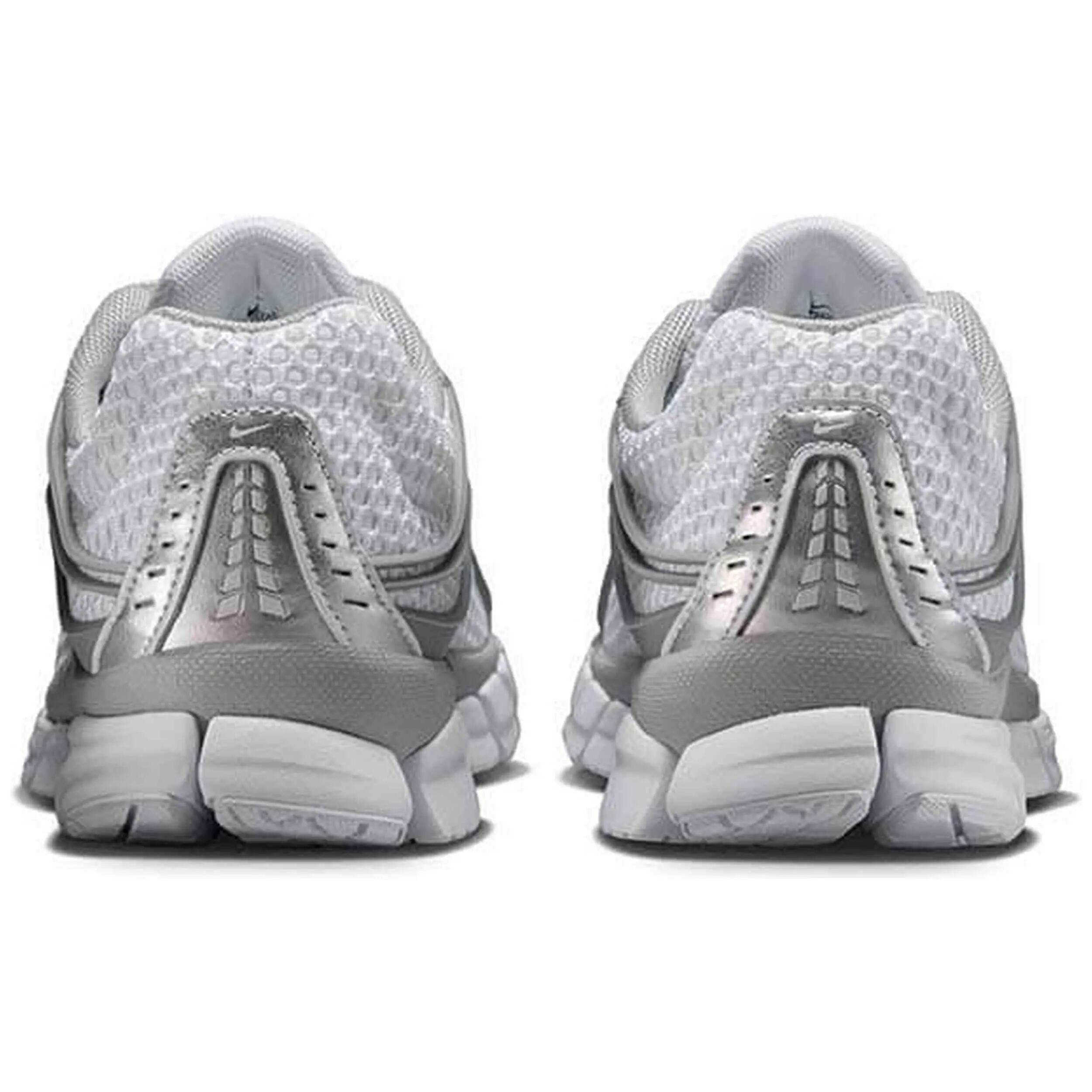 Turnschuhe Nike Modell Zoom Skylon 11 für frauen 4/5