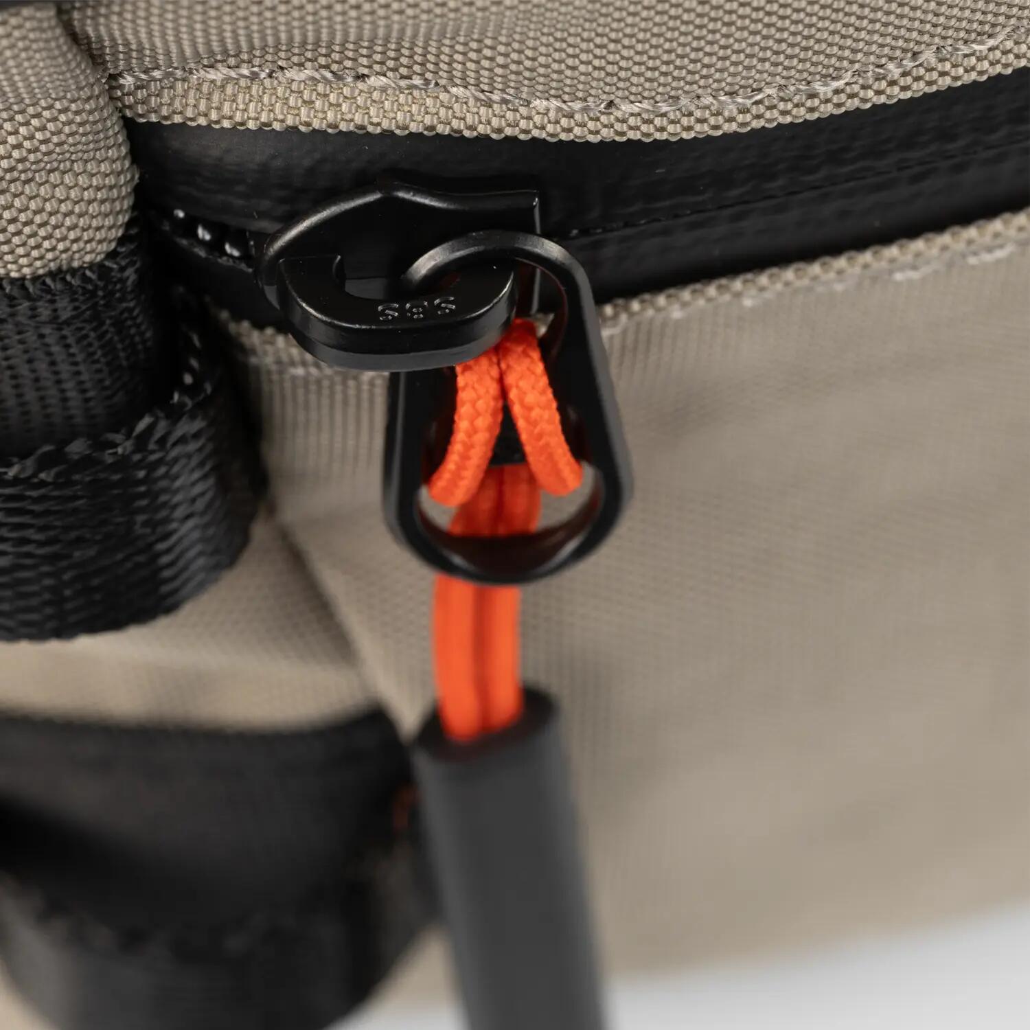 Saszetka nerka executive Smart pouch 4/12