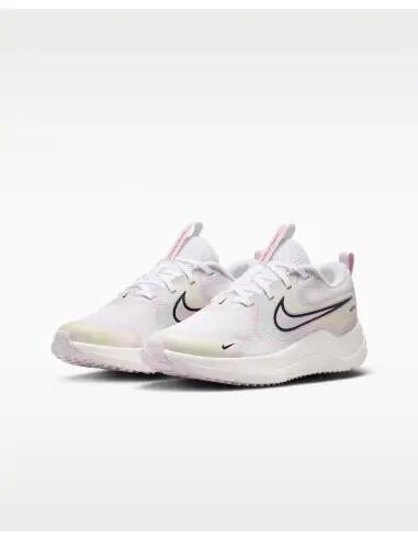 Tênis Nike Cosmic Runner SE 2 GS 3/5