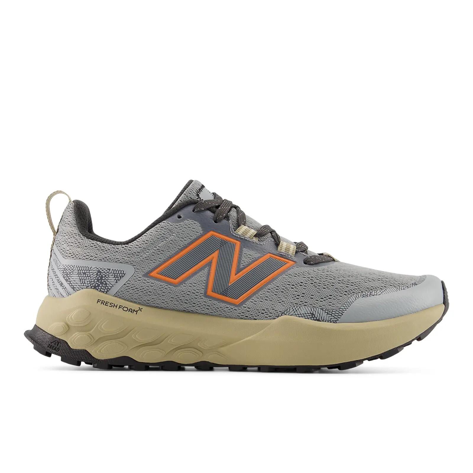 NEW BALANCE picture