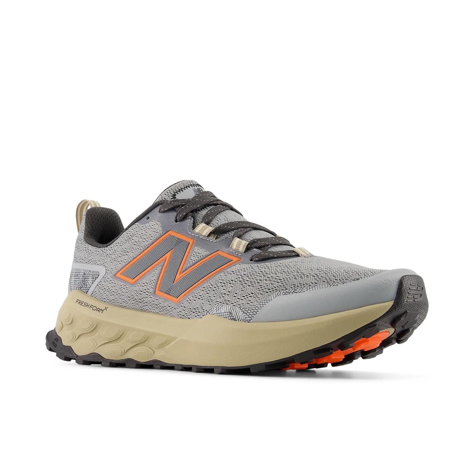 Zapatillas New Balance modelo MGARO9PA para hombre 5/5