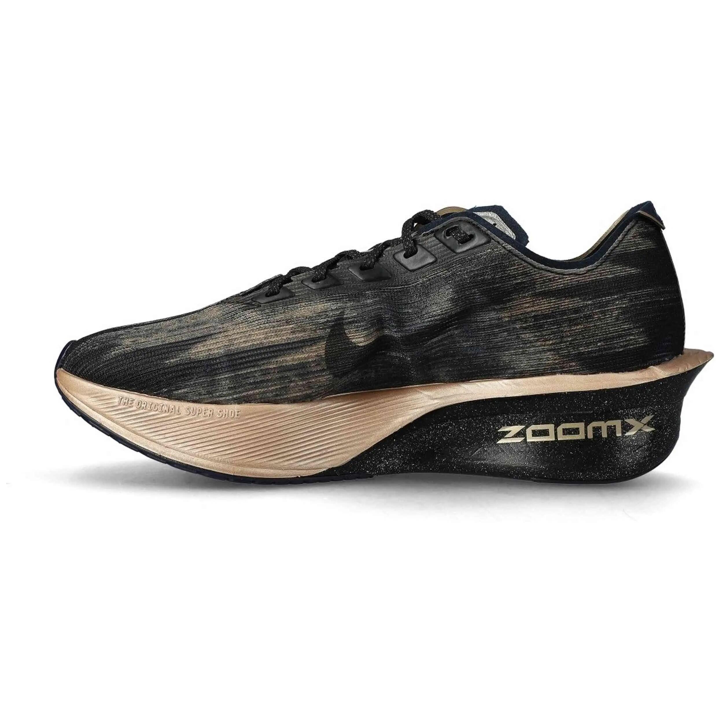 Sapatilhas Nike modelo Vaporfly 4 "Pencil Point/Blue Eclipse/Blur/ para mulheres 4/5