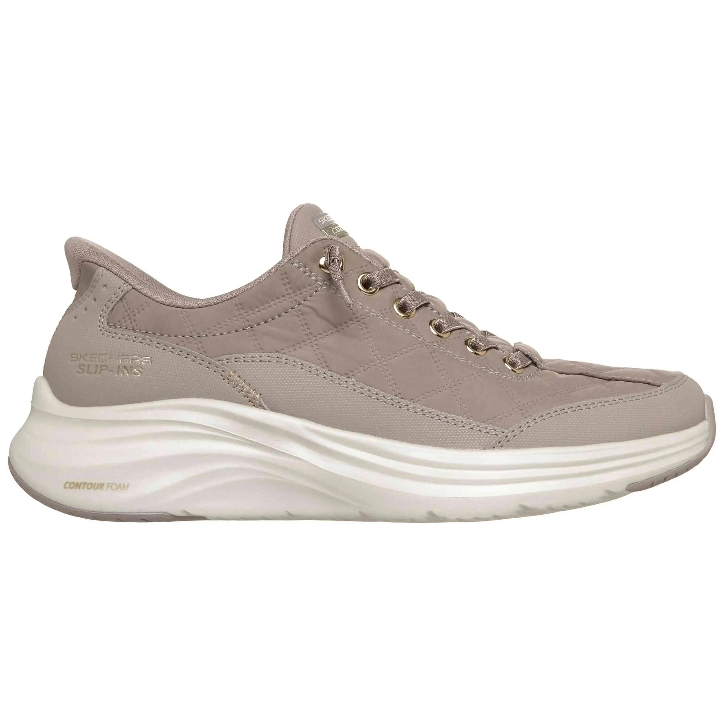 SKECHERS picture