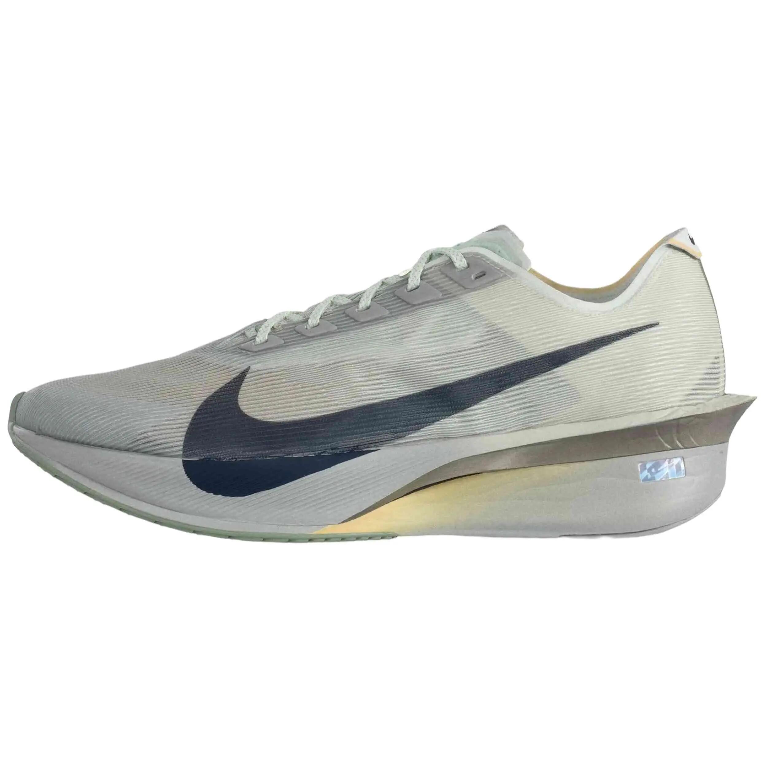 NIKE picture