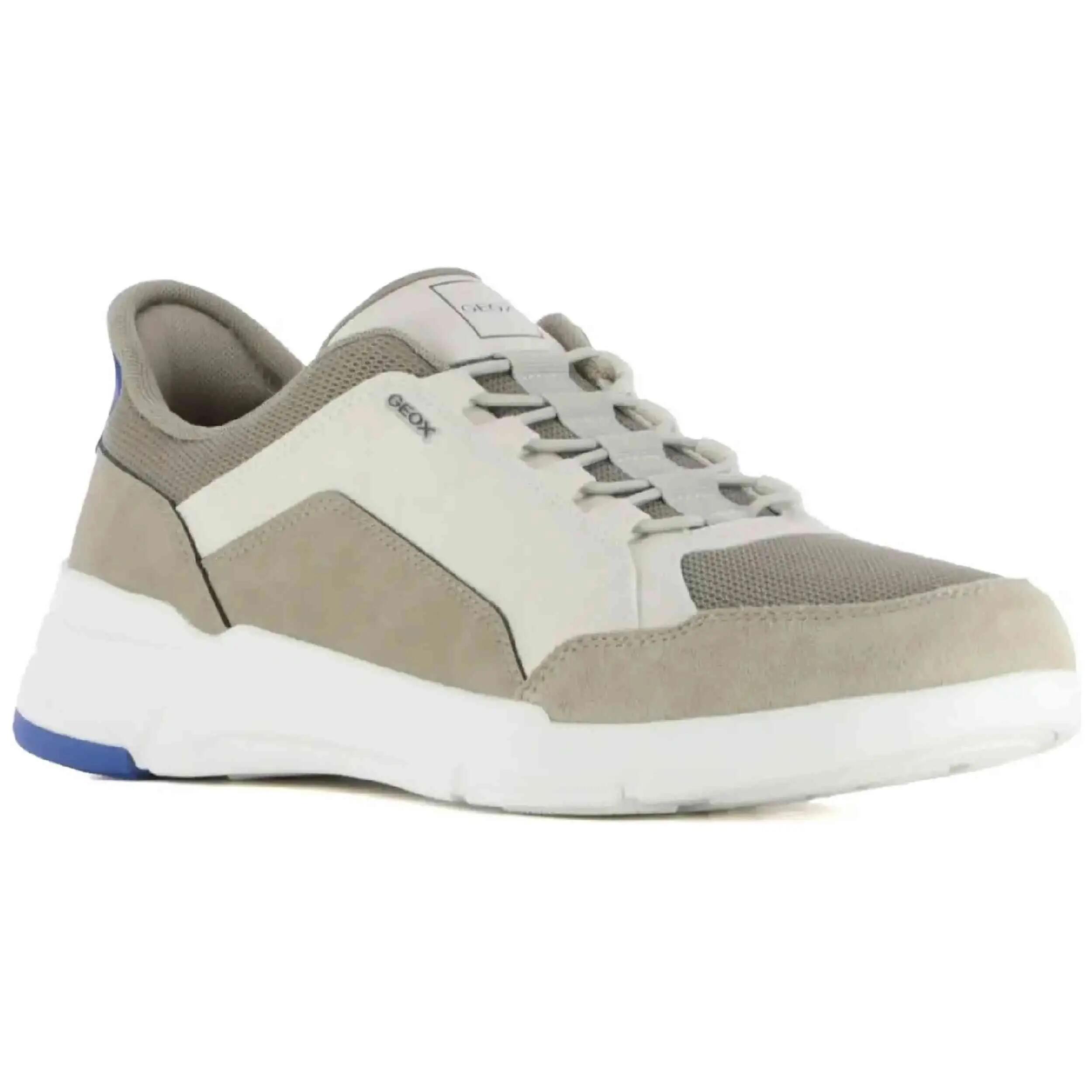 Sapatilhas Geox modelo Vittour Plus para homem 2/5