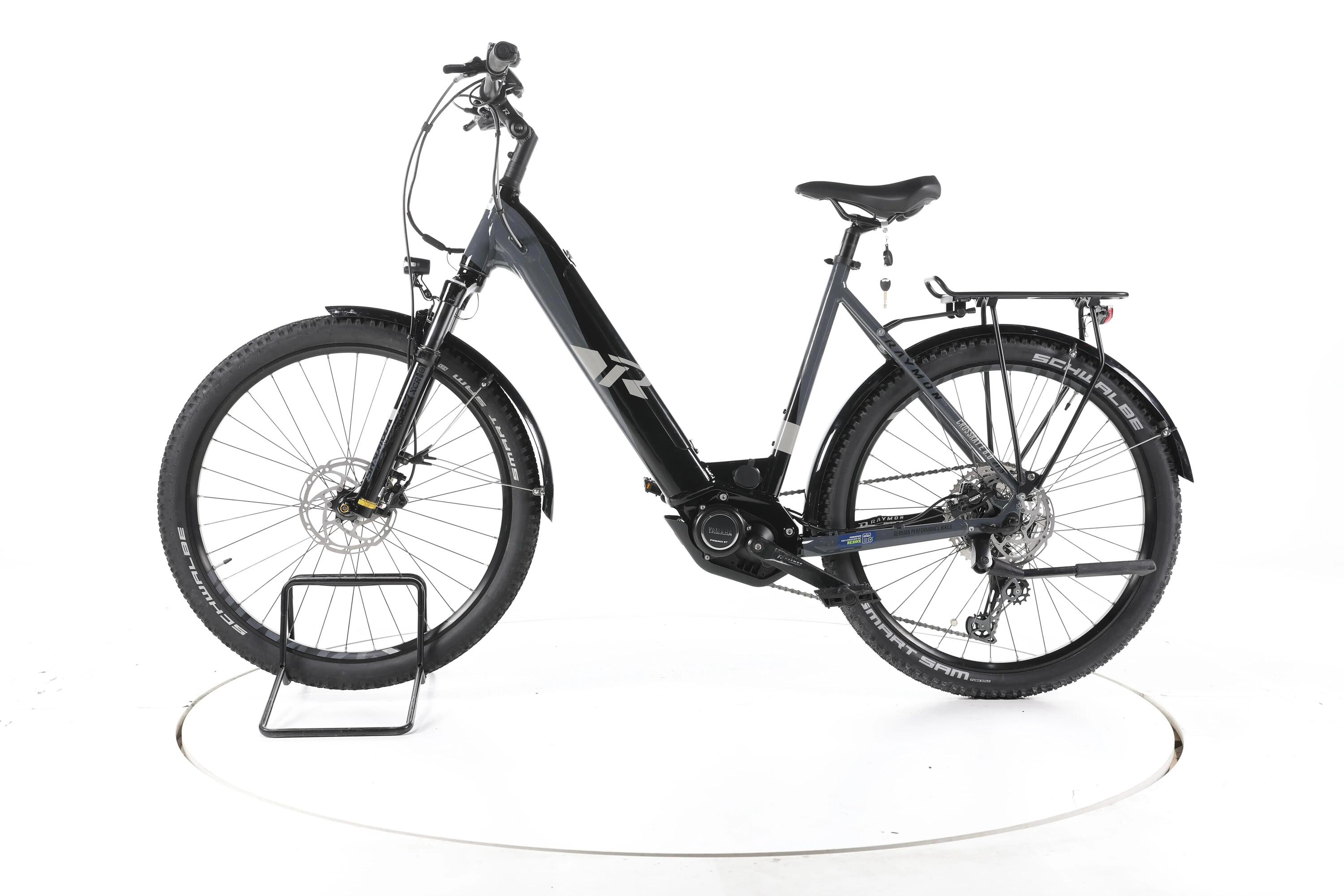 Tweedehands - R Raymon Crossray e-8.0 Trekking E-Bike Lage instap - Zeer goed 6/7