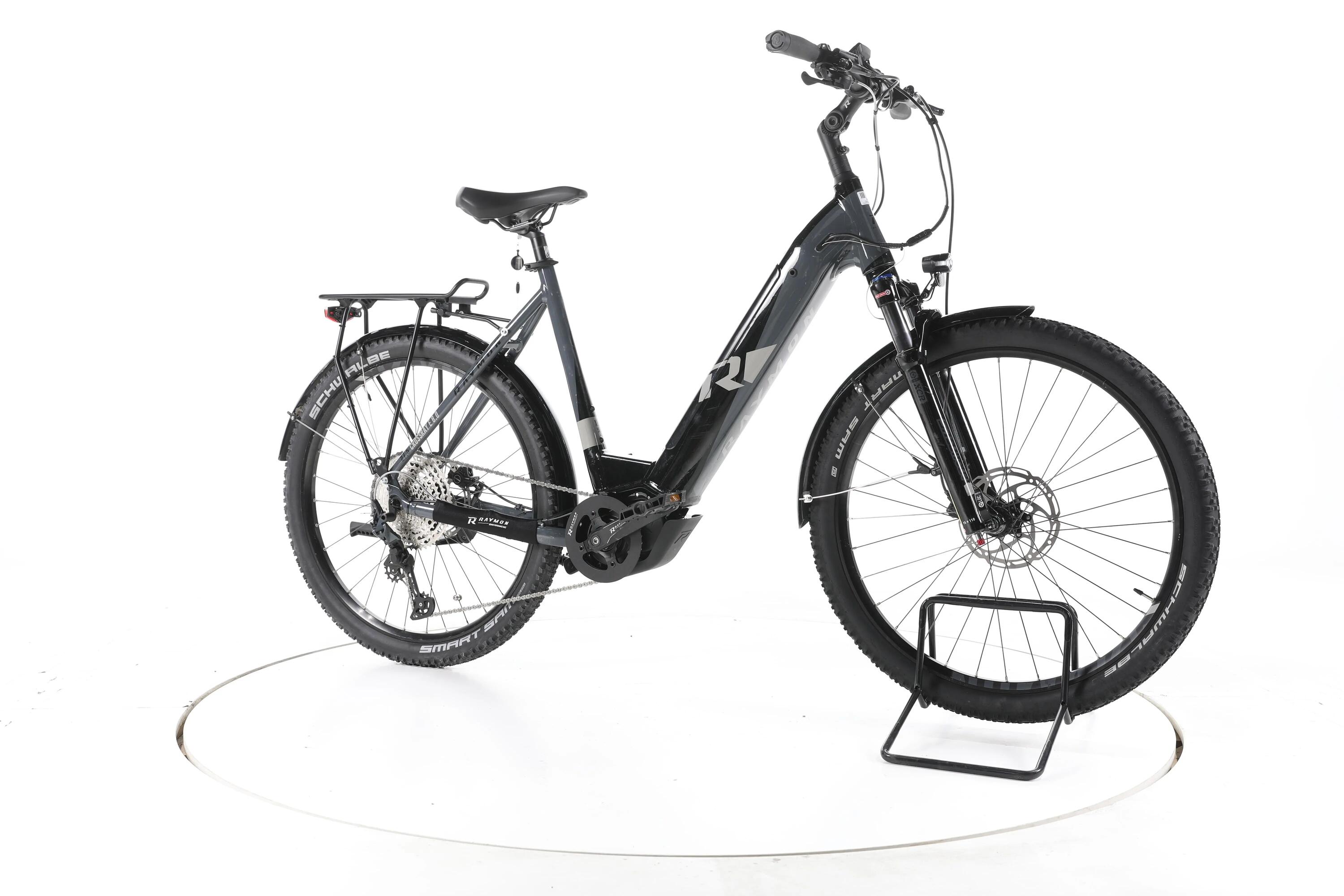 Tweedehands - R Raymon Crossray e-8.0 Trekking E-Bike Lage instap - Zeer goed 2/7