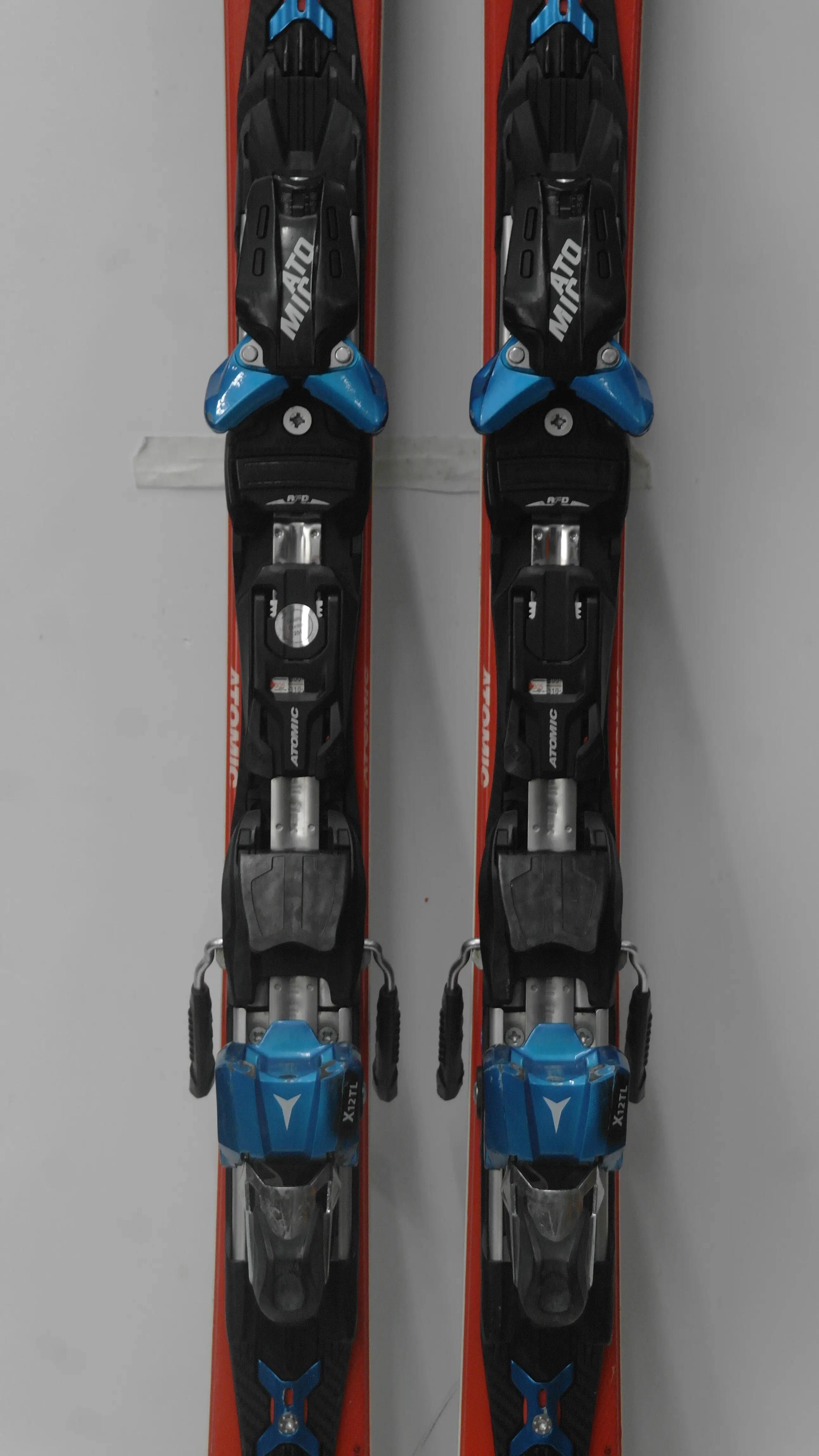 2ND Life - Sjezdové lyže Atomic Redster Doubledeck GS 3/5