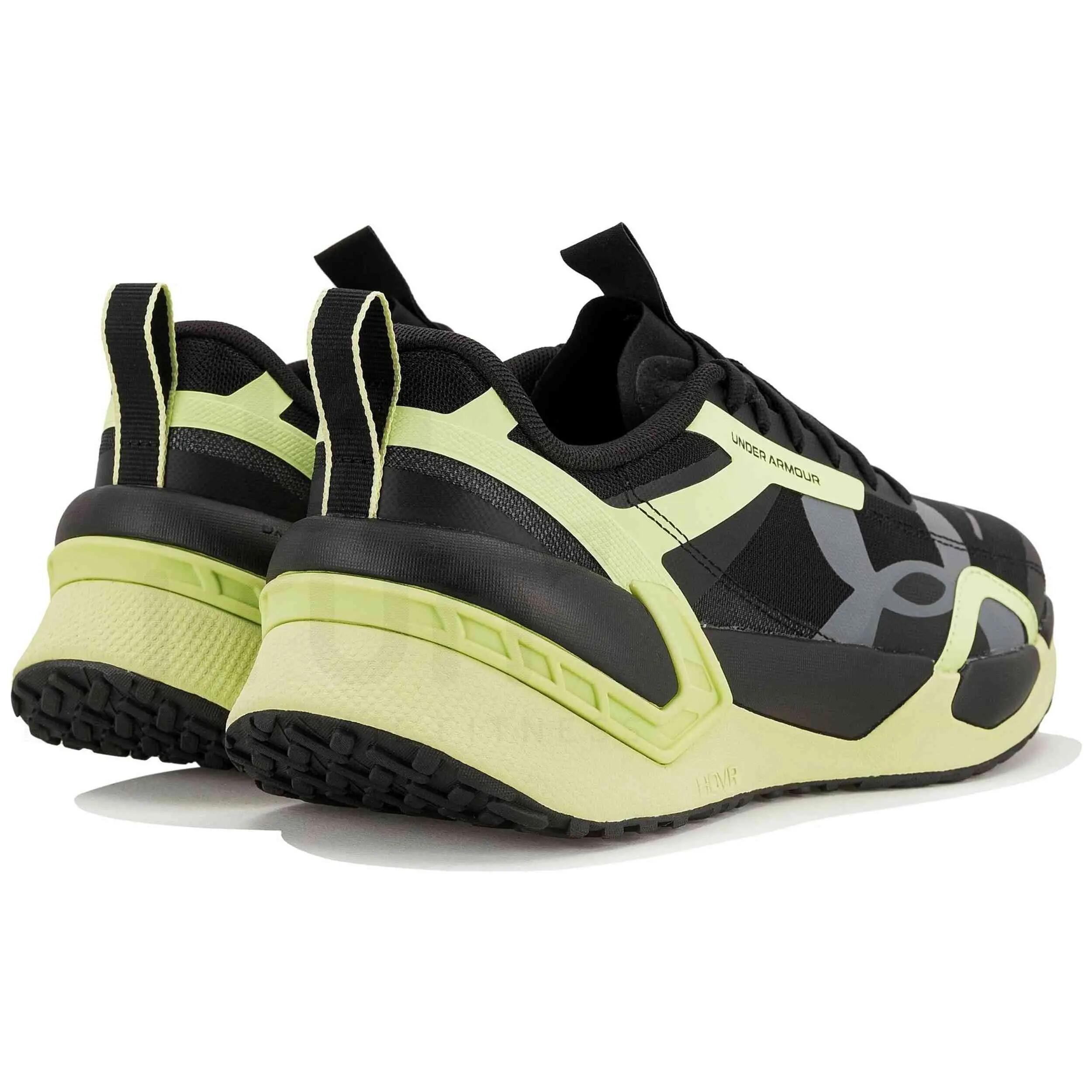 Zapatillas Under Armour modelo UA Reign XT "Fade Green / Black / Tit para hombre 3/4