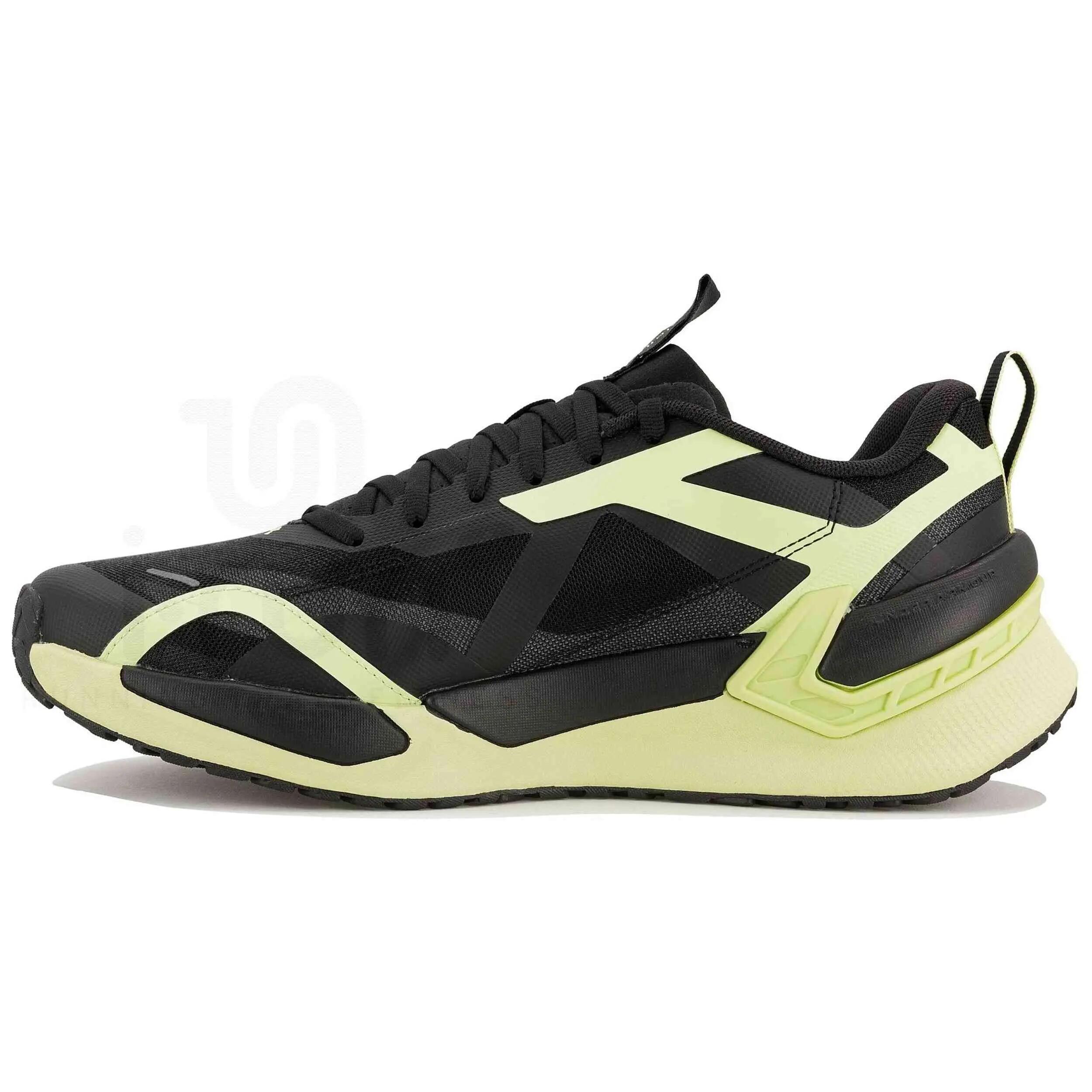 Zapatillas Under Armour modelo UA Reign XT "Fade Green / Black / Tit para hombre 2/4