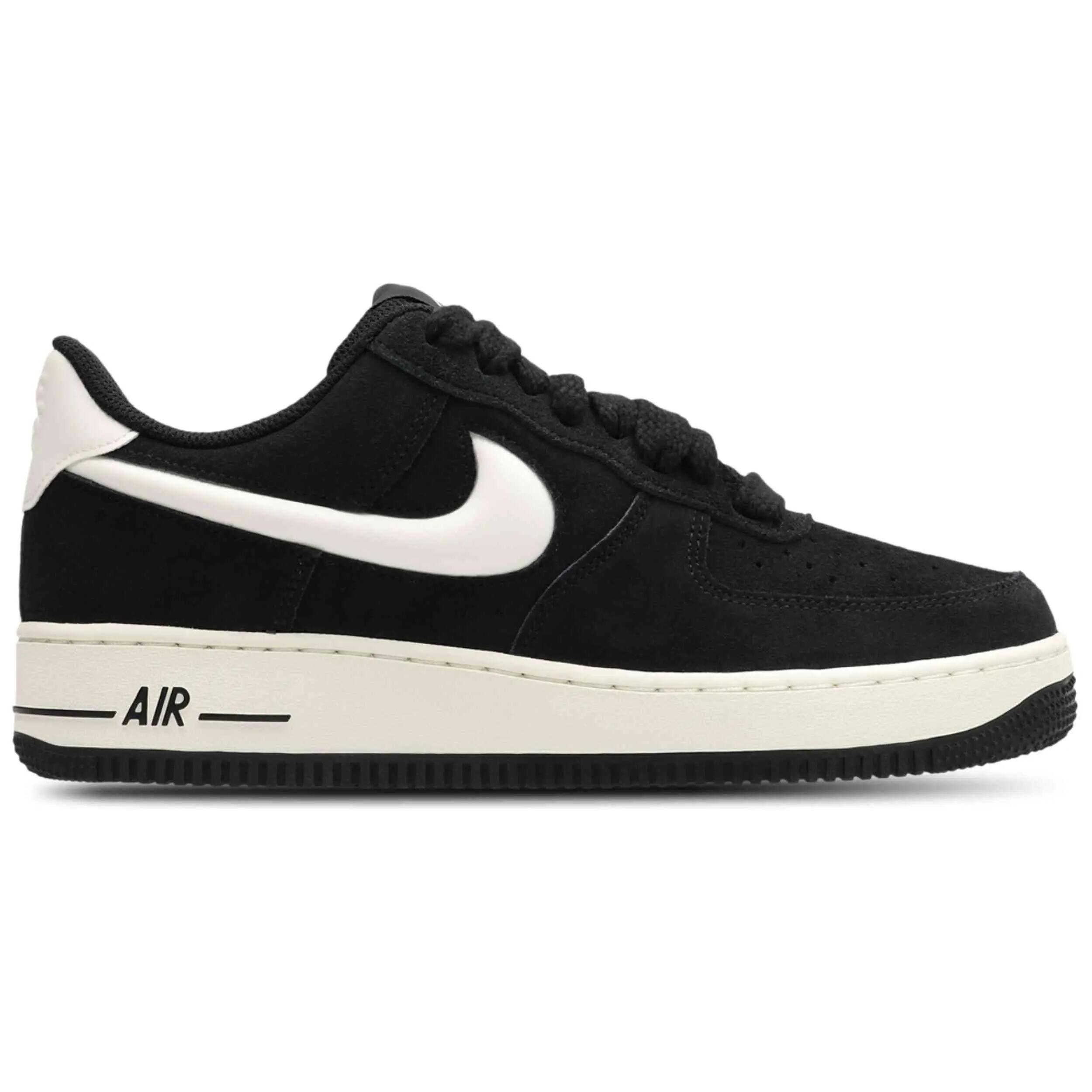 NIKE picture