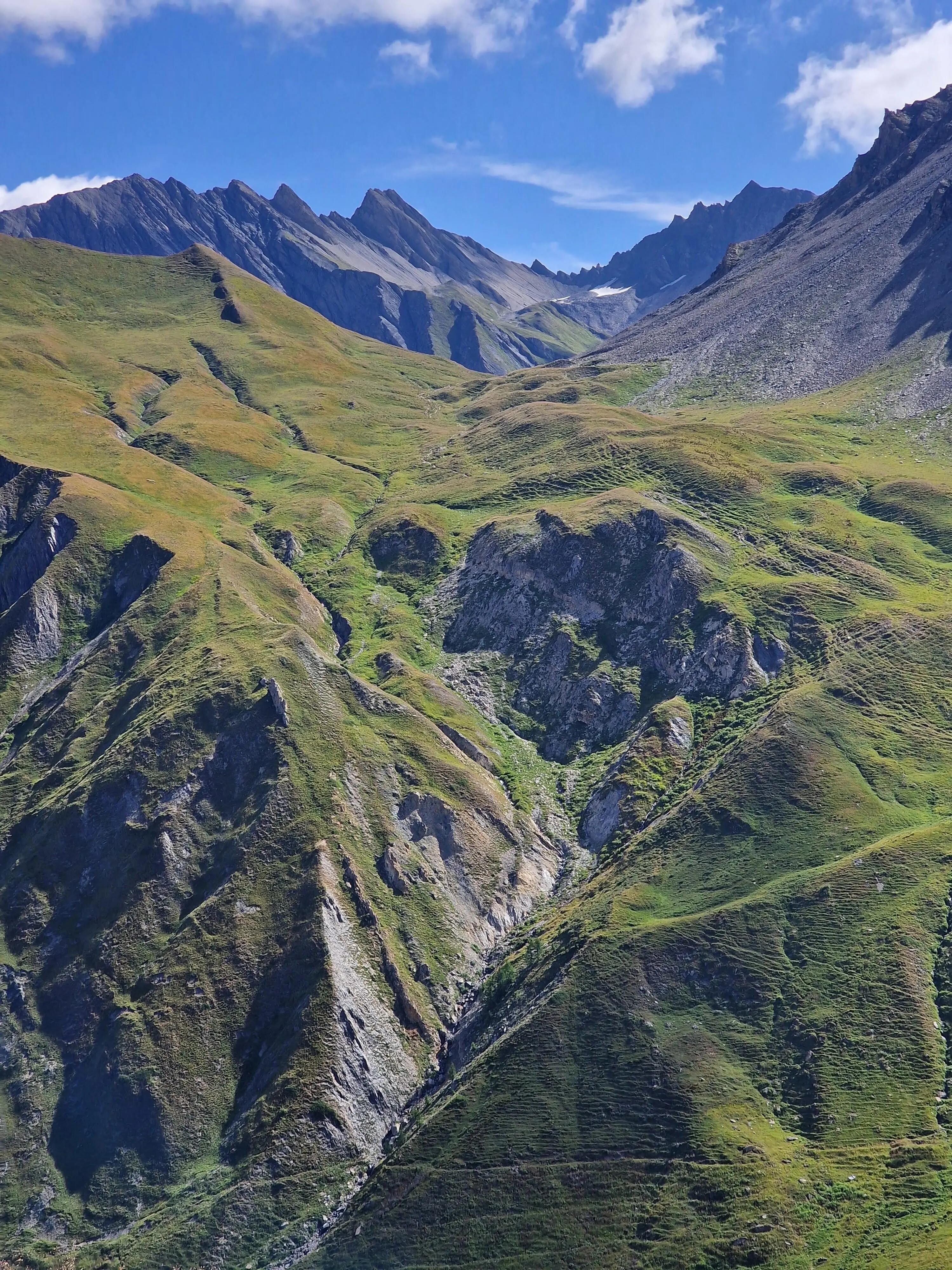 DECATHLON TRAVEL picture