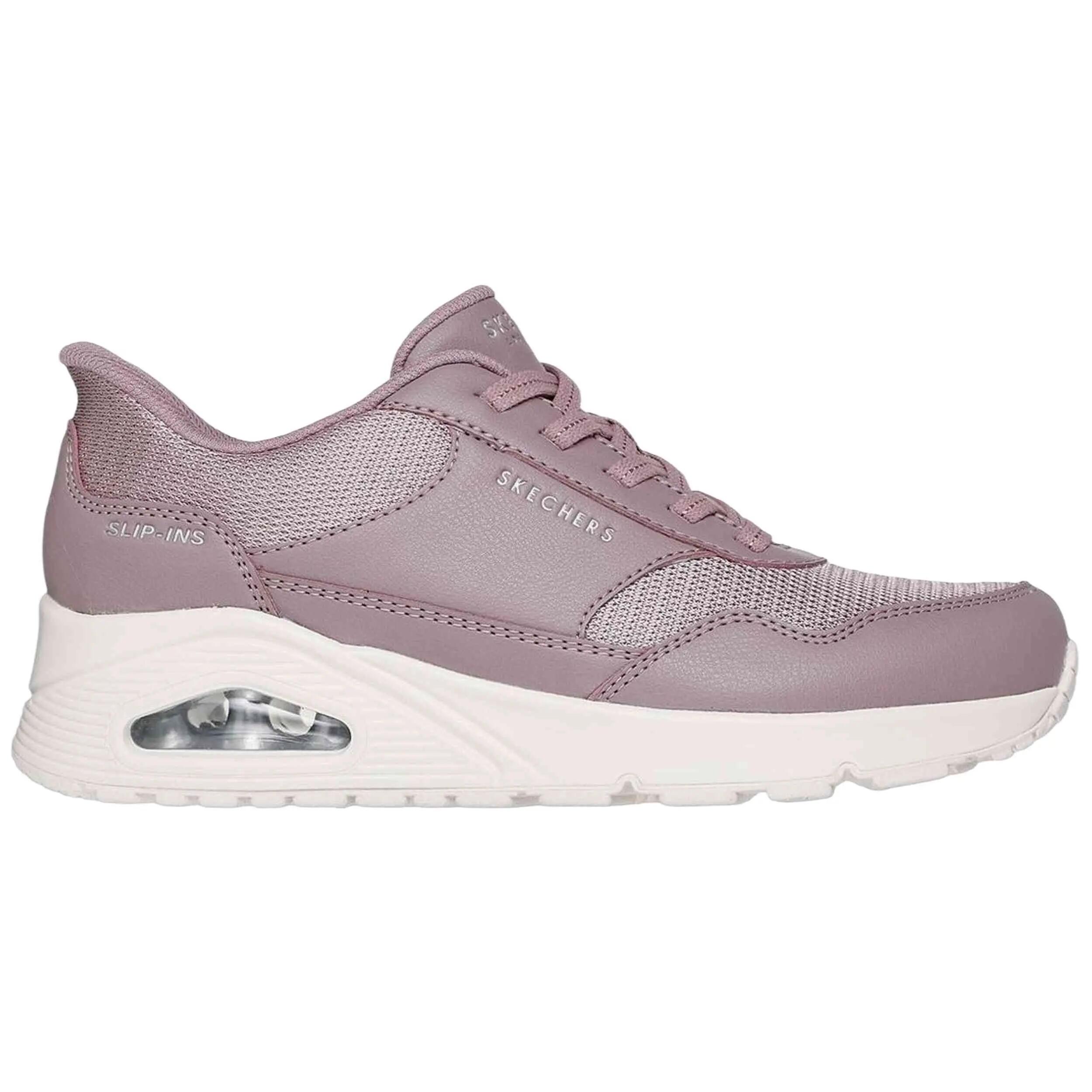 SKECHERS picture