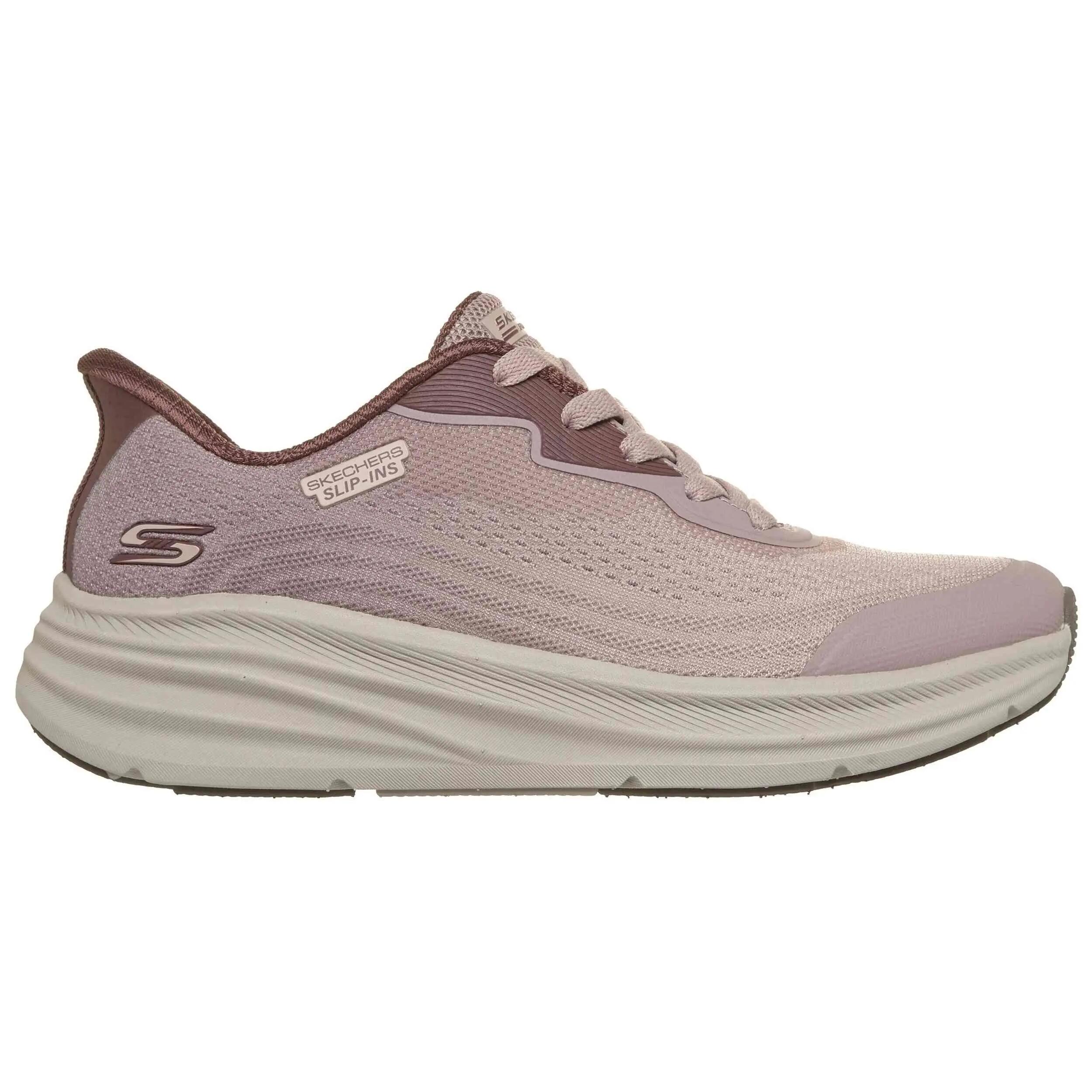SKECHERS picture