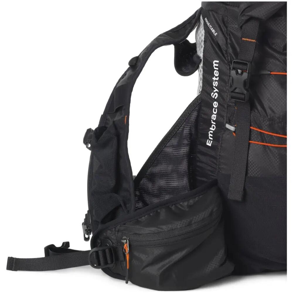 Mochila de Corrida Silva Strive 26L - Impermeável e Leve 8/9