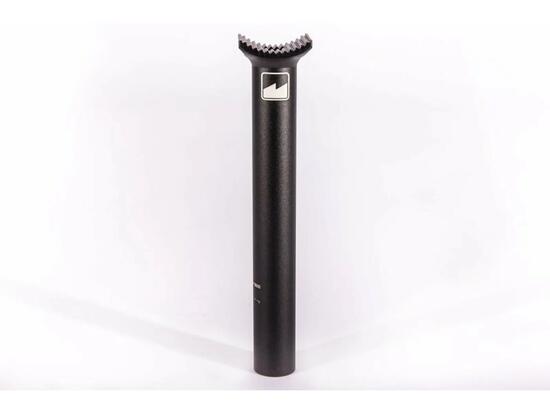 Merritt Merritt Pivotal Post Black
