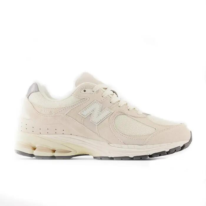 NEW BALANCE picture