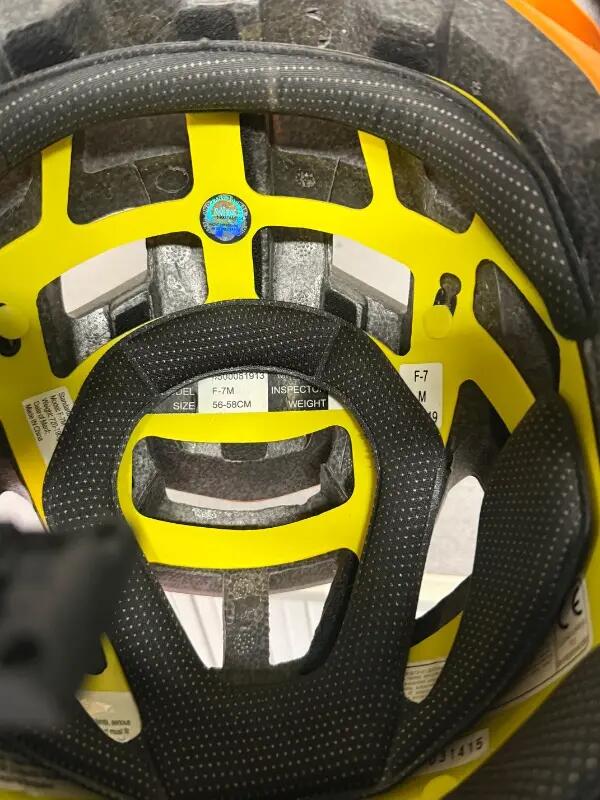 Tussen Particulieren - Fox DH-helm voor afdalingen 2/2