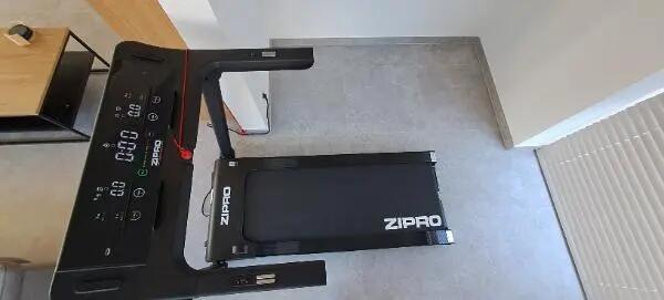 Tussen Particulieren - Loopband Zipro Pacto 4/5