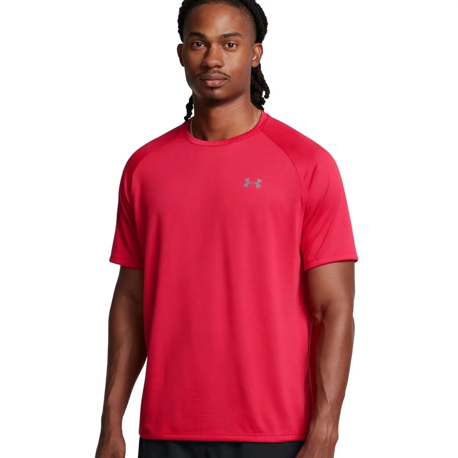 UNDER ARMOUR picture