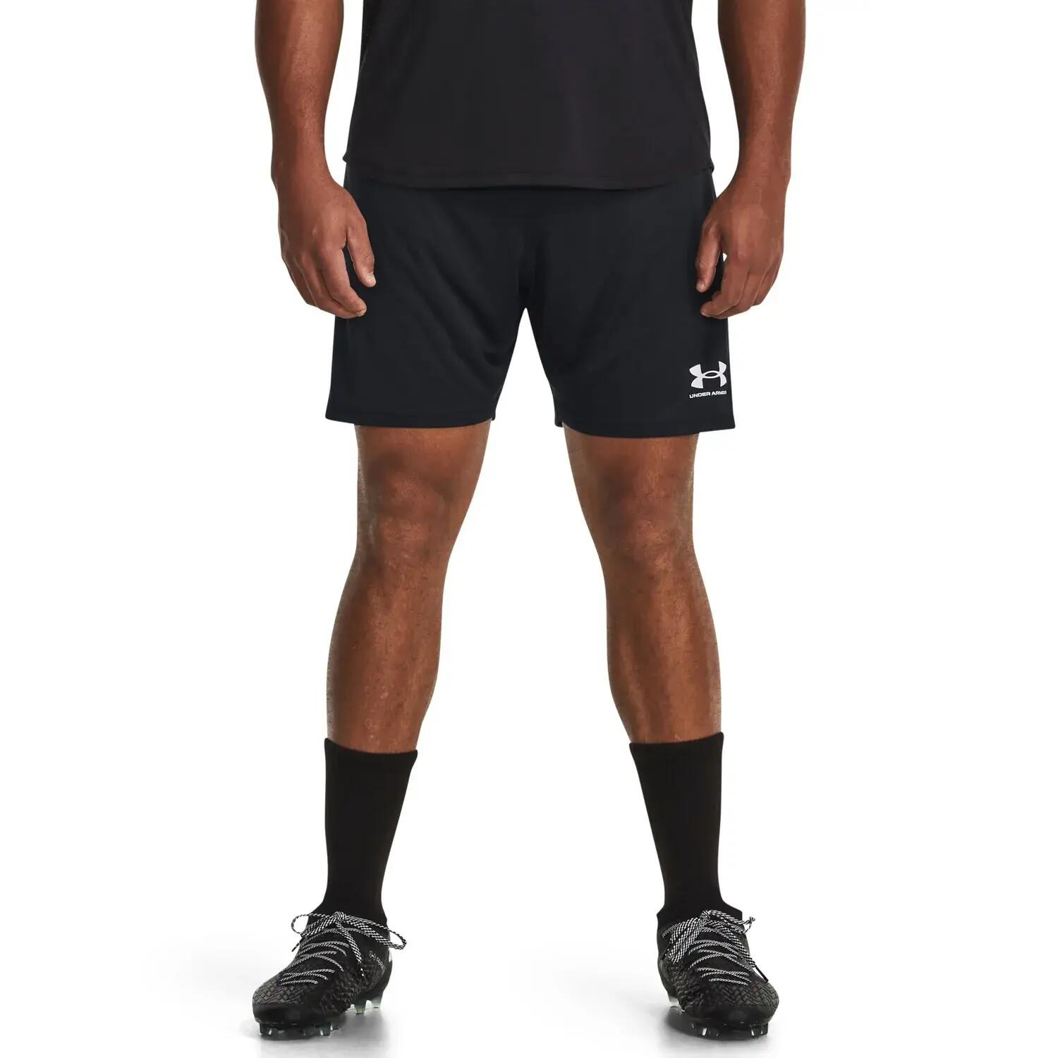 UNDER ARMOUR picture