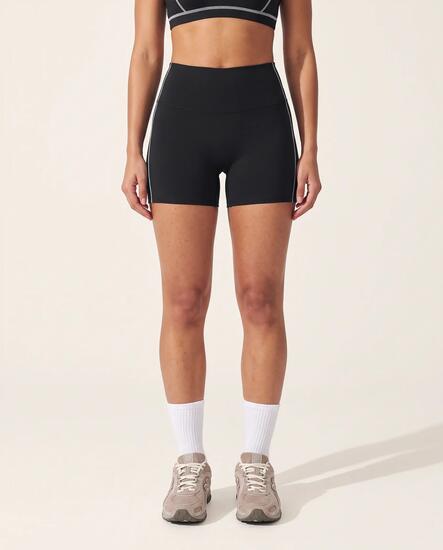 Short de sport fitness femme taille haute mi-cuisse liseré Track - Noir