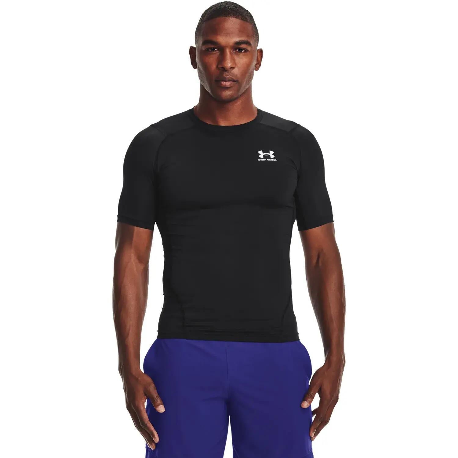 UNDER ARMOUR picture