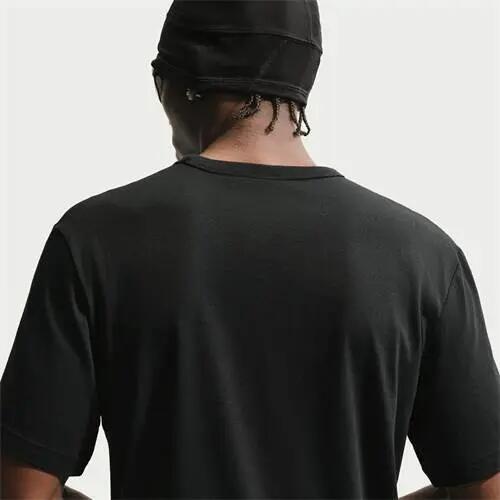 T-shirt Homem Nike Sportswear Preto IQ0471-011 4/5