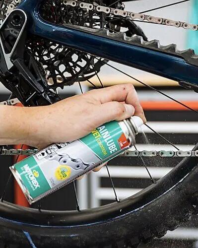 Lubrificante para condições húmidas Motorex Chainlube Spray For Wet Conditions 1 2/4