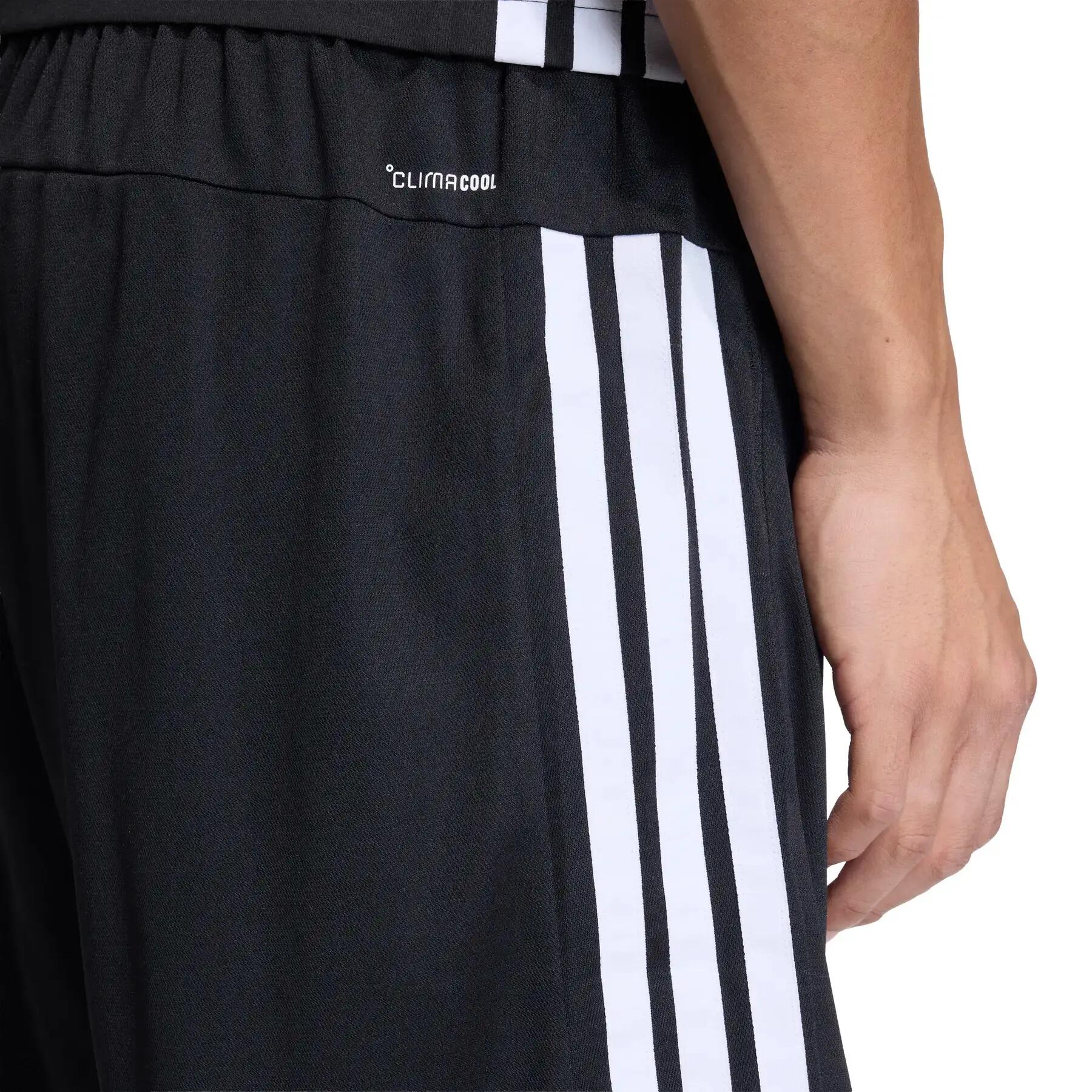 Shorts adidas Essentials Base 3-Stripes 9" 6/6